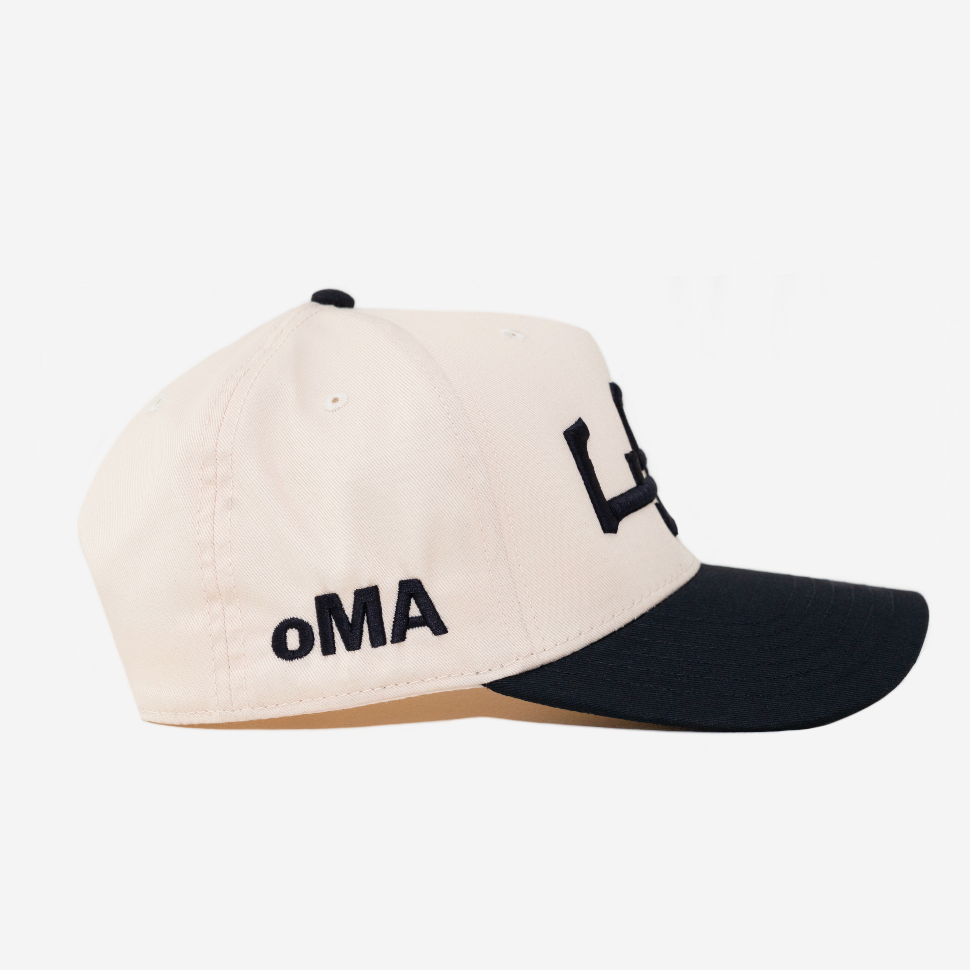 SF HAT CURVED BRIM (CREAM/BLACK)