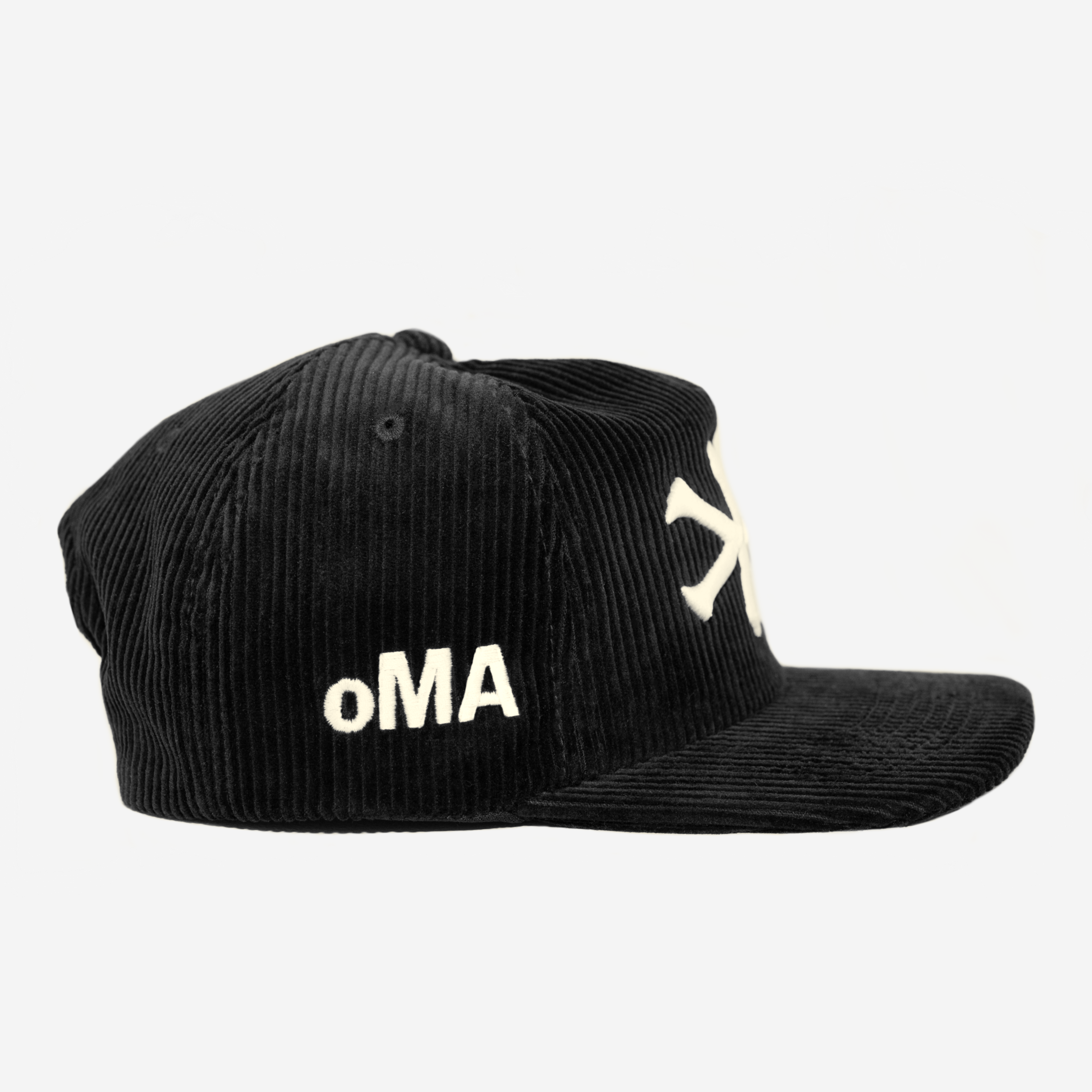 NY CORDUROY HAT (BLK/CREAM)
