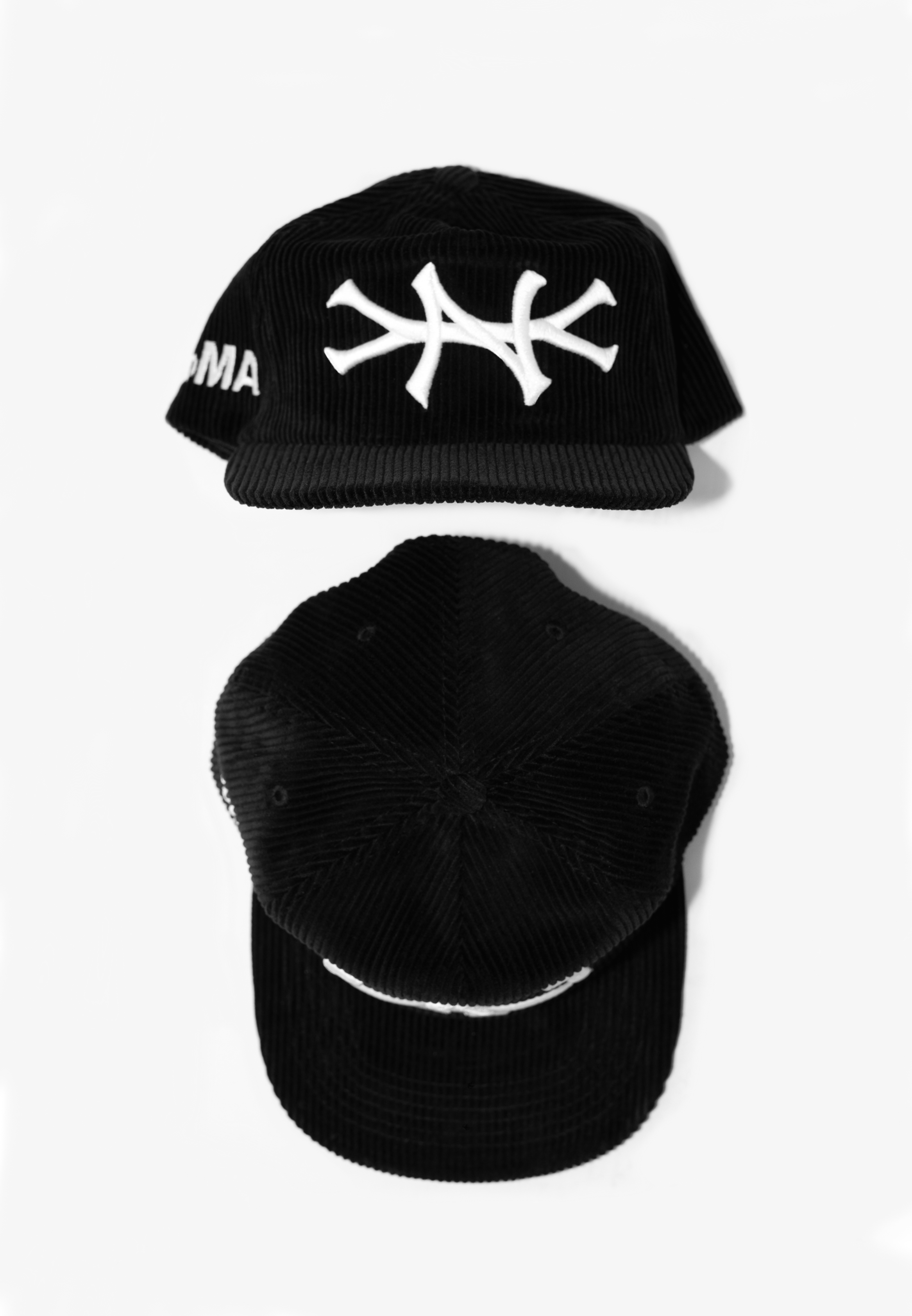 NY CORDUROY HAT (BLACK)