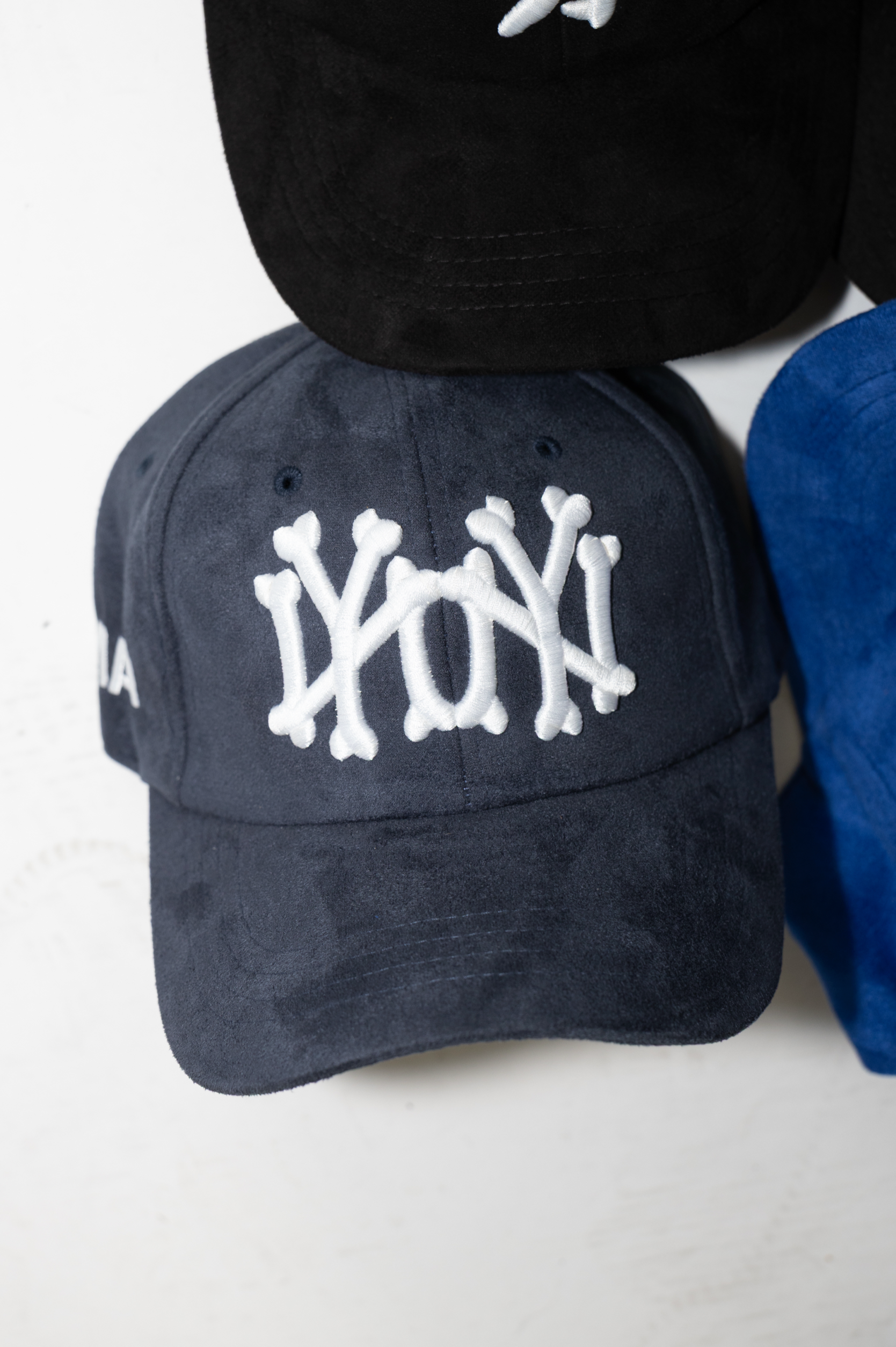 NY BONES SUEDE HAT (NAVY)