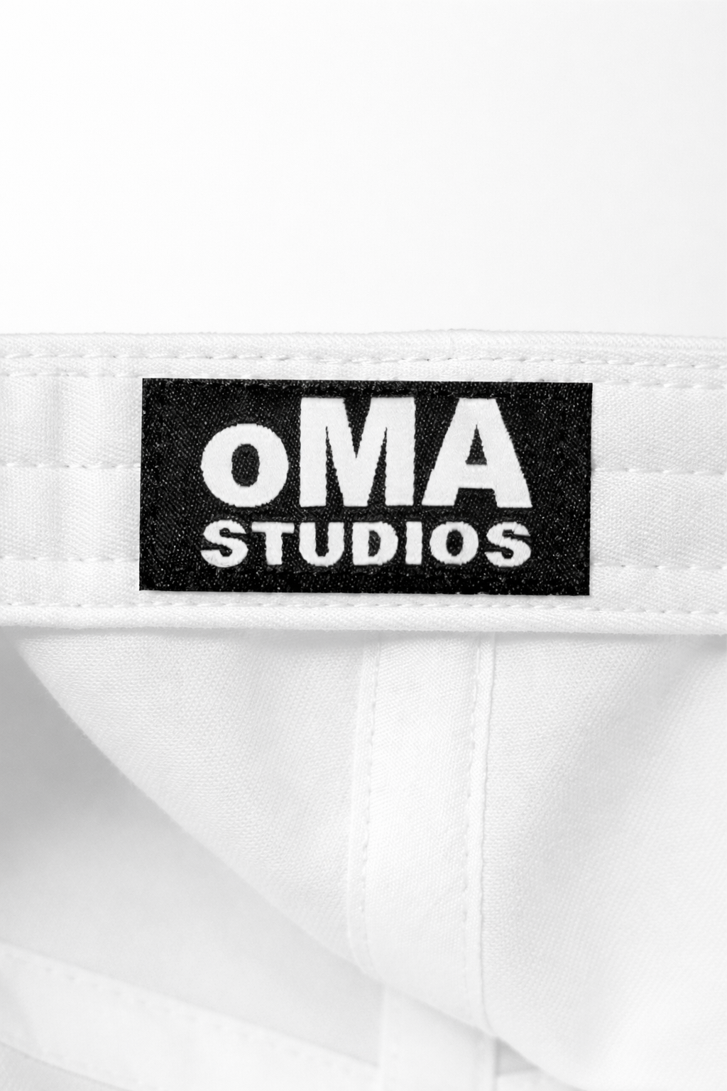 PHILADELPHIA, PENNSYLVANIA THRoWBACK HAT (WHITE)
