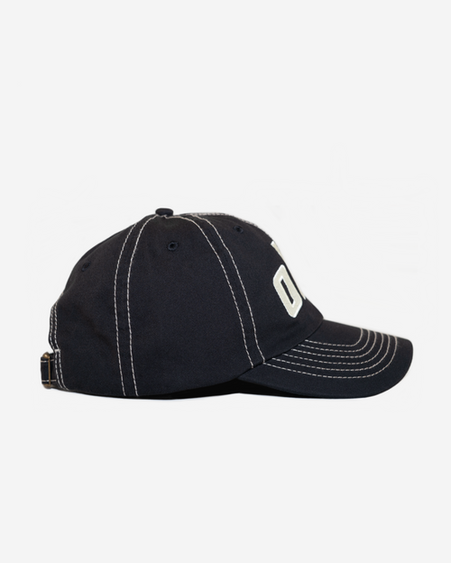 ARCH LoGo CoNTRAST STITCH HAT (BLK/CRM)