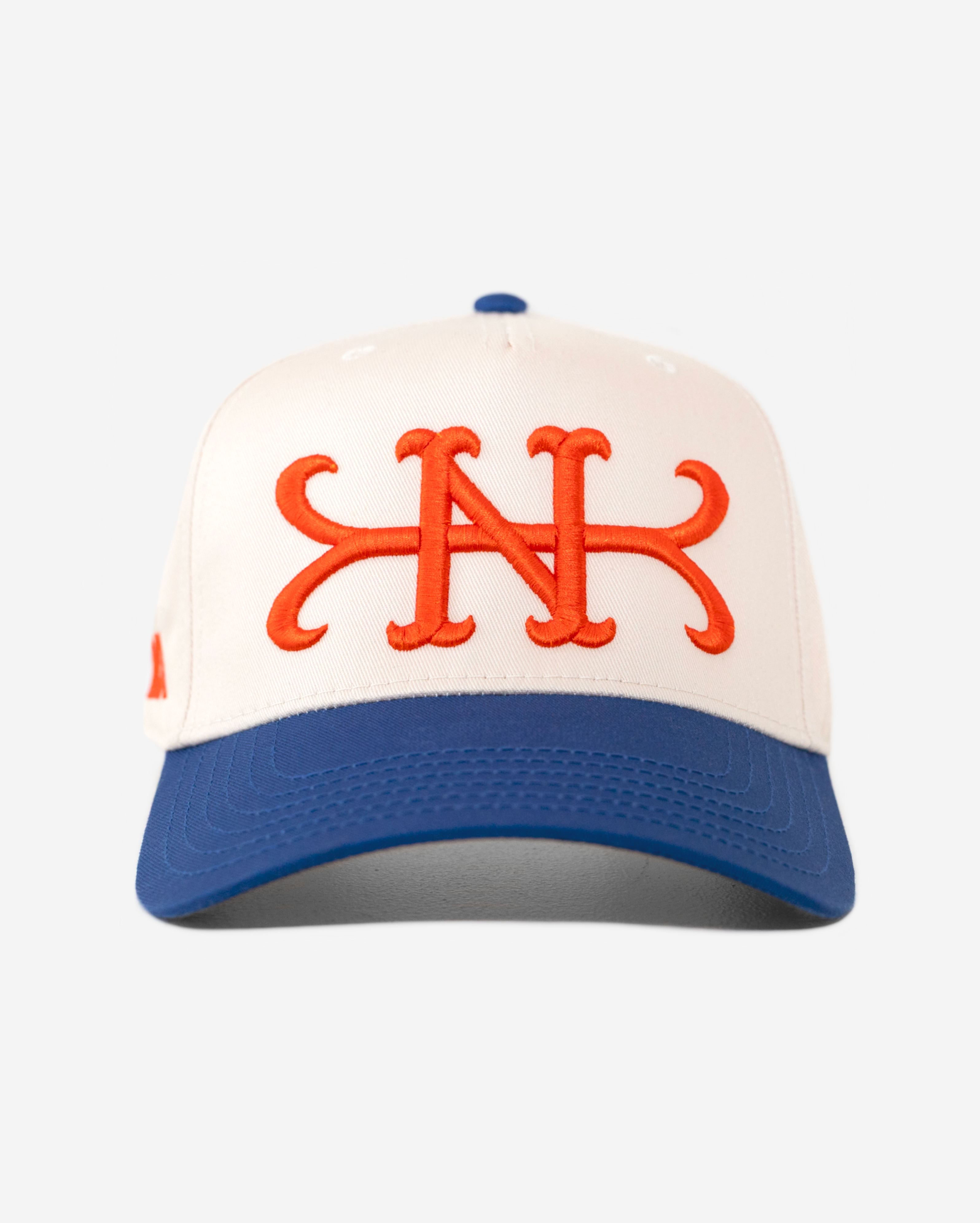 QUEENS NY HAT CURVED BRIM (CREAM)