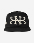 QUEENS NY HAT (BLK/CRM)