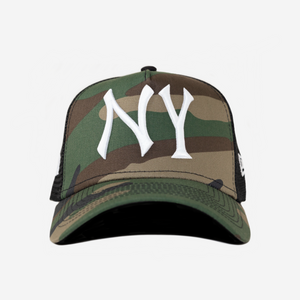 NY NEW ERA TRUCKER HAT (CAMO)