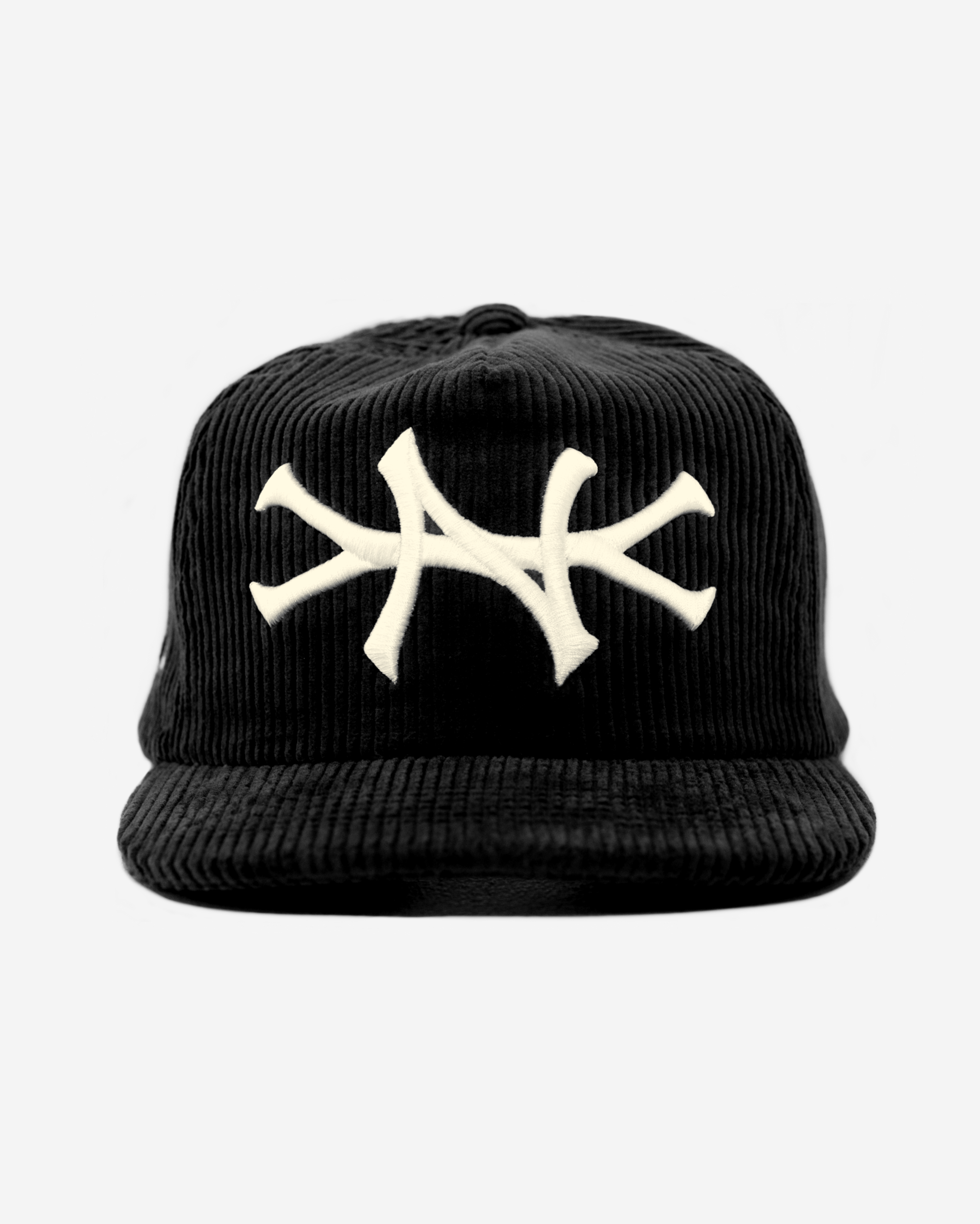 NEW YoRK CoRDURoY HAT (BLK/CRM)