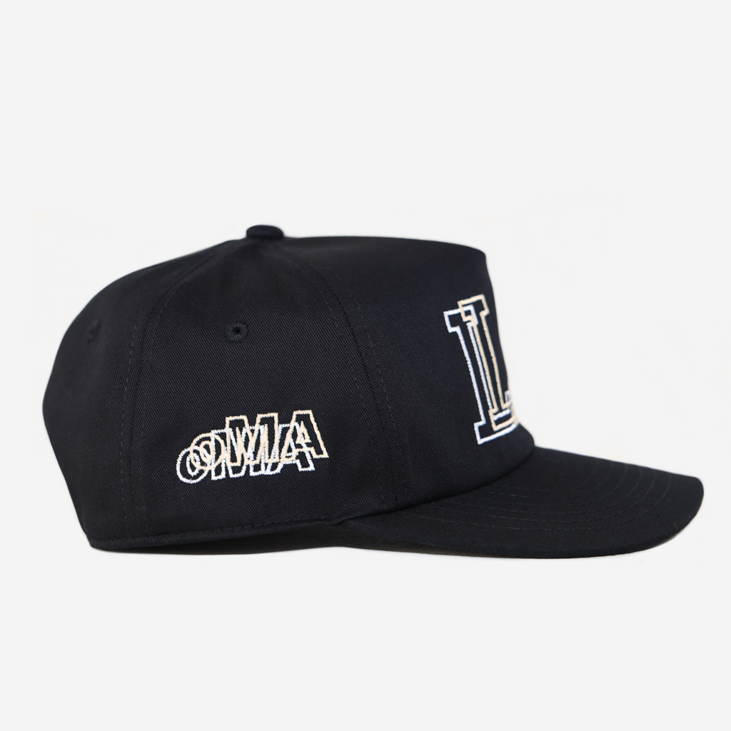 LA 2D HAT (BLK/WHT/CRM)