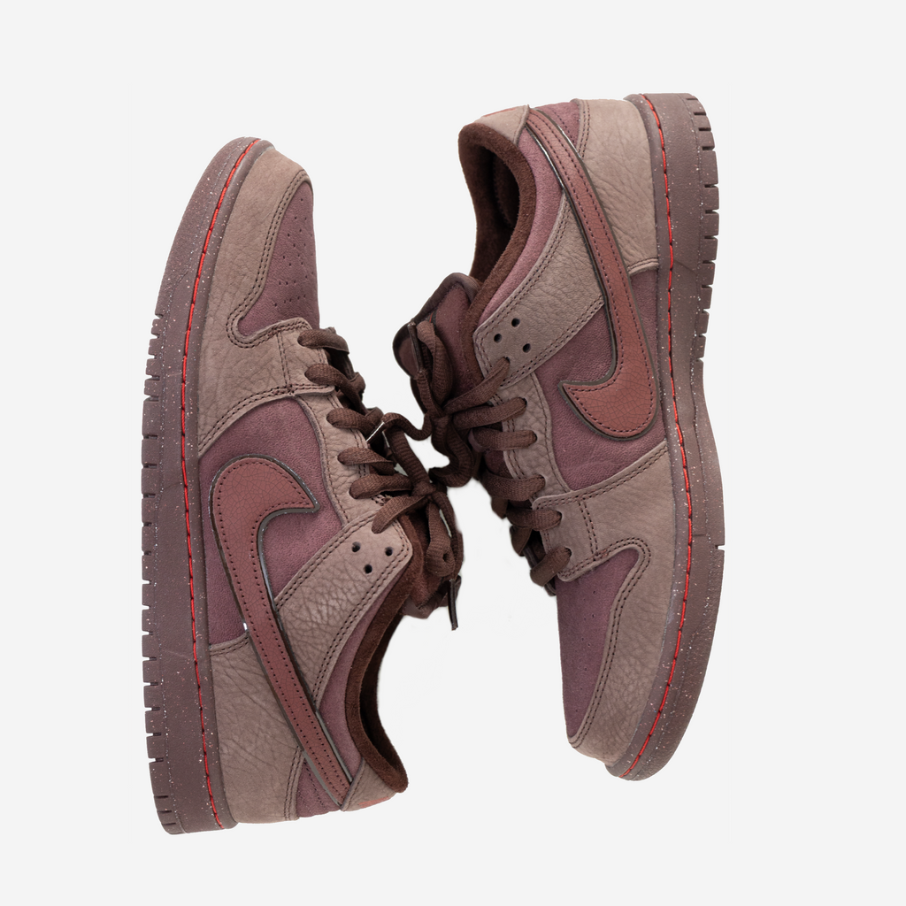 NIKE SB DUNK LOW CITY OF LOVE