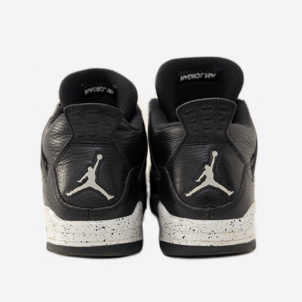 NIKE AIR JORDAN 4 (OREO)