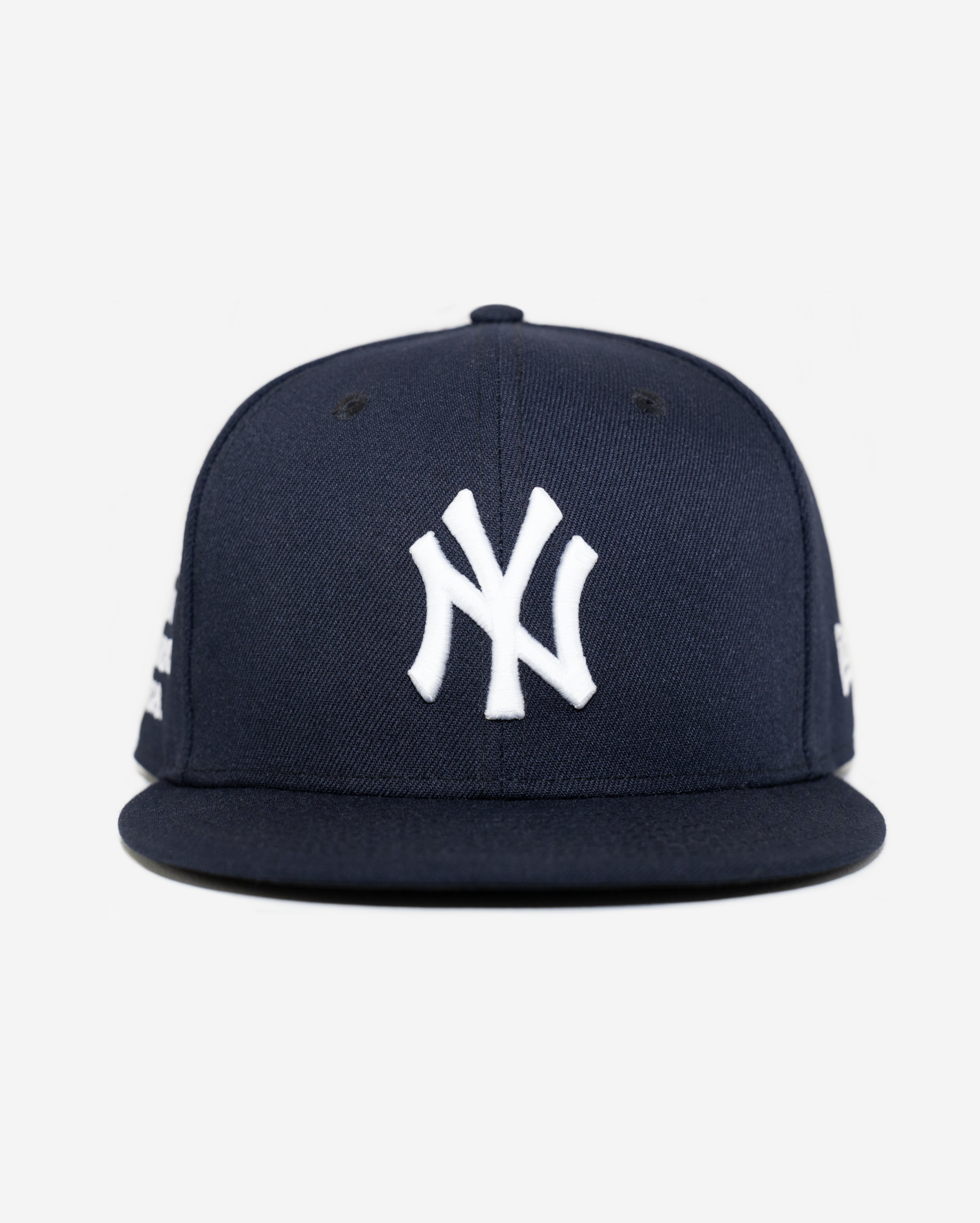 NYK "WoRK HARD" NEW YoRK YANKEES FITTED HAT (NAVY)