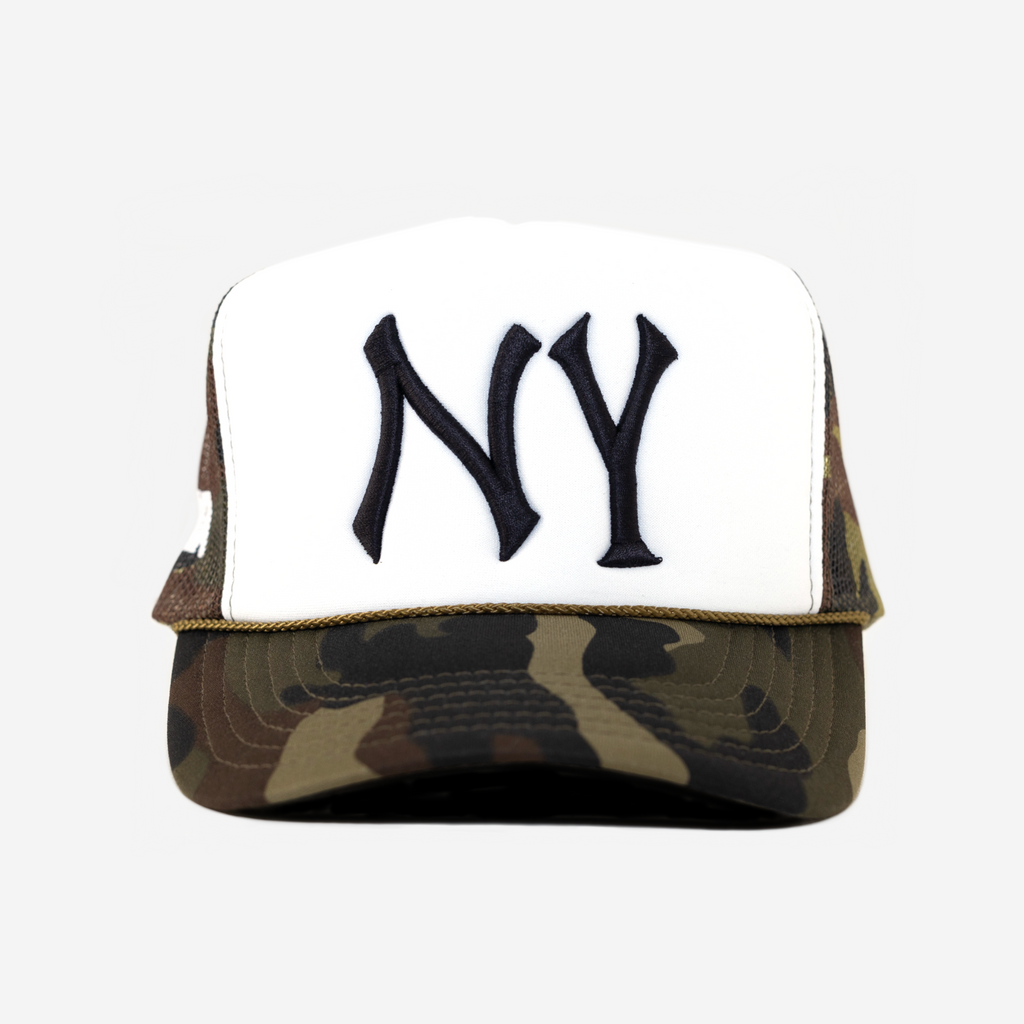 NY TRUCKER HAT (CAMO/WHT)