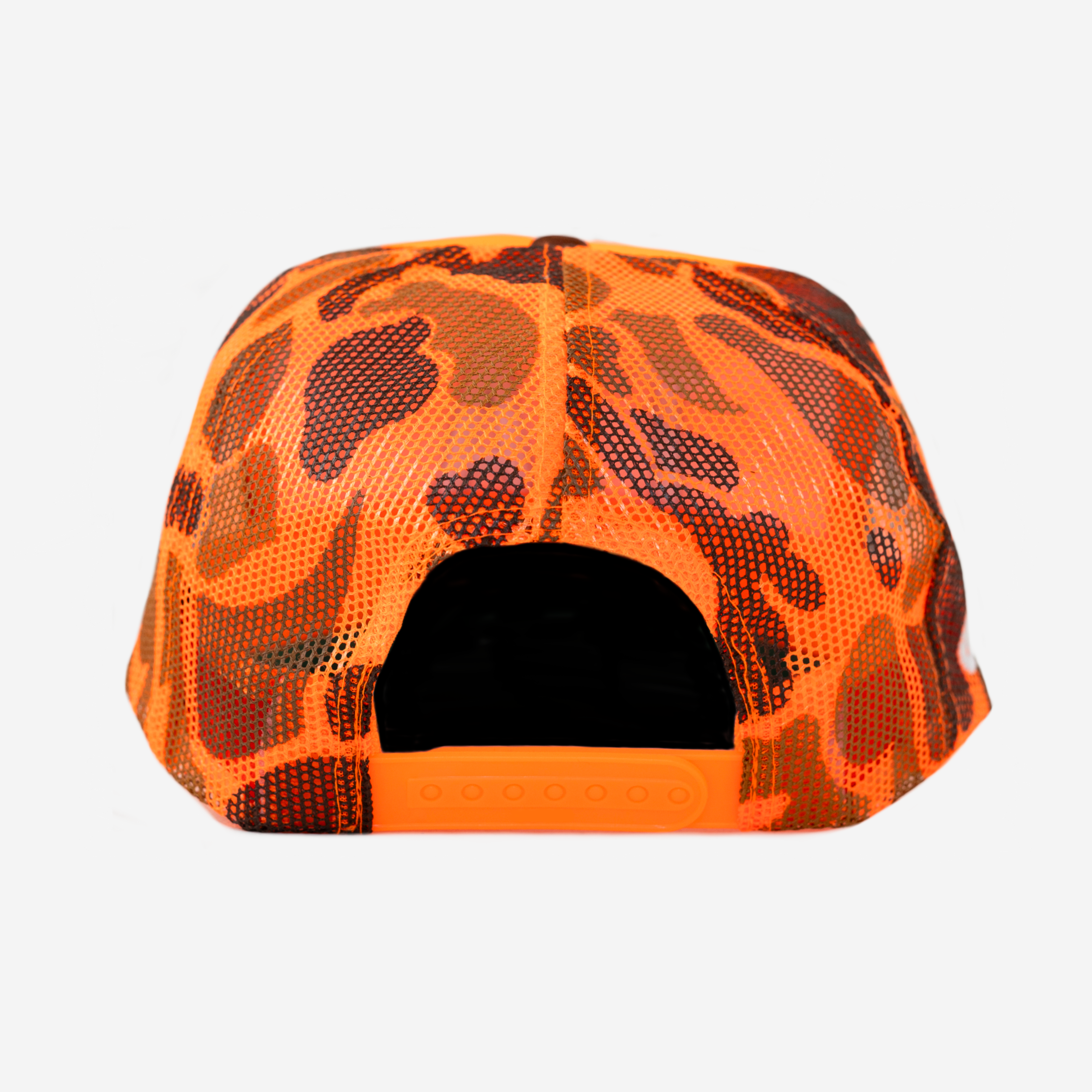 LA TRUCKER HAT (ORANGE CAMO)