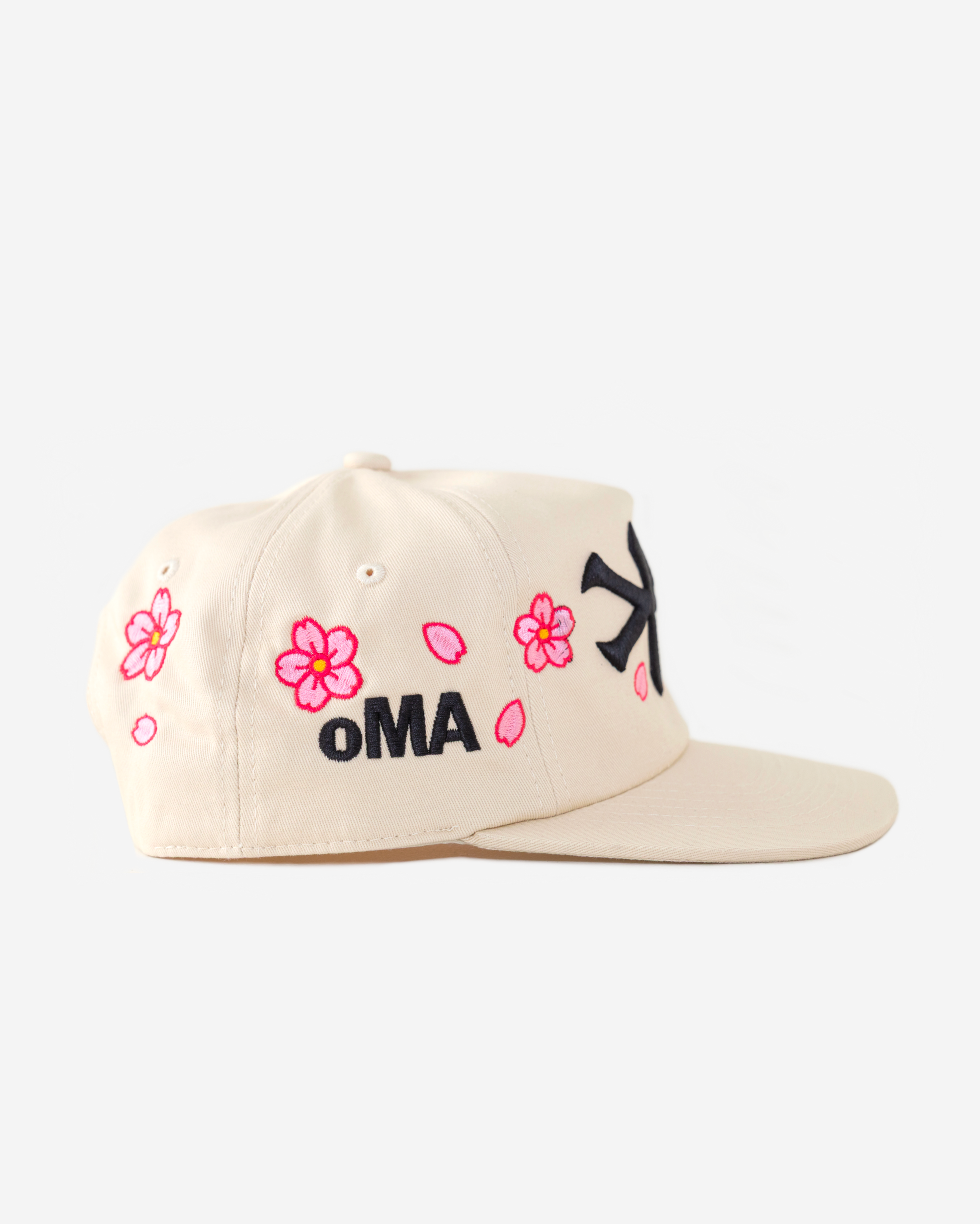 NEW YoRK CHERRY BLoSSOM HAT (CREAM)