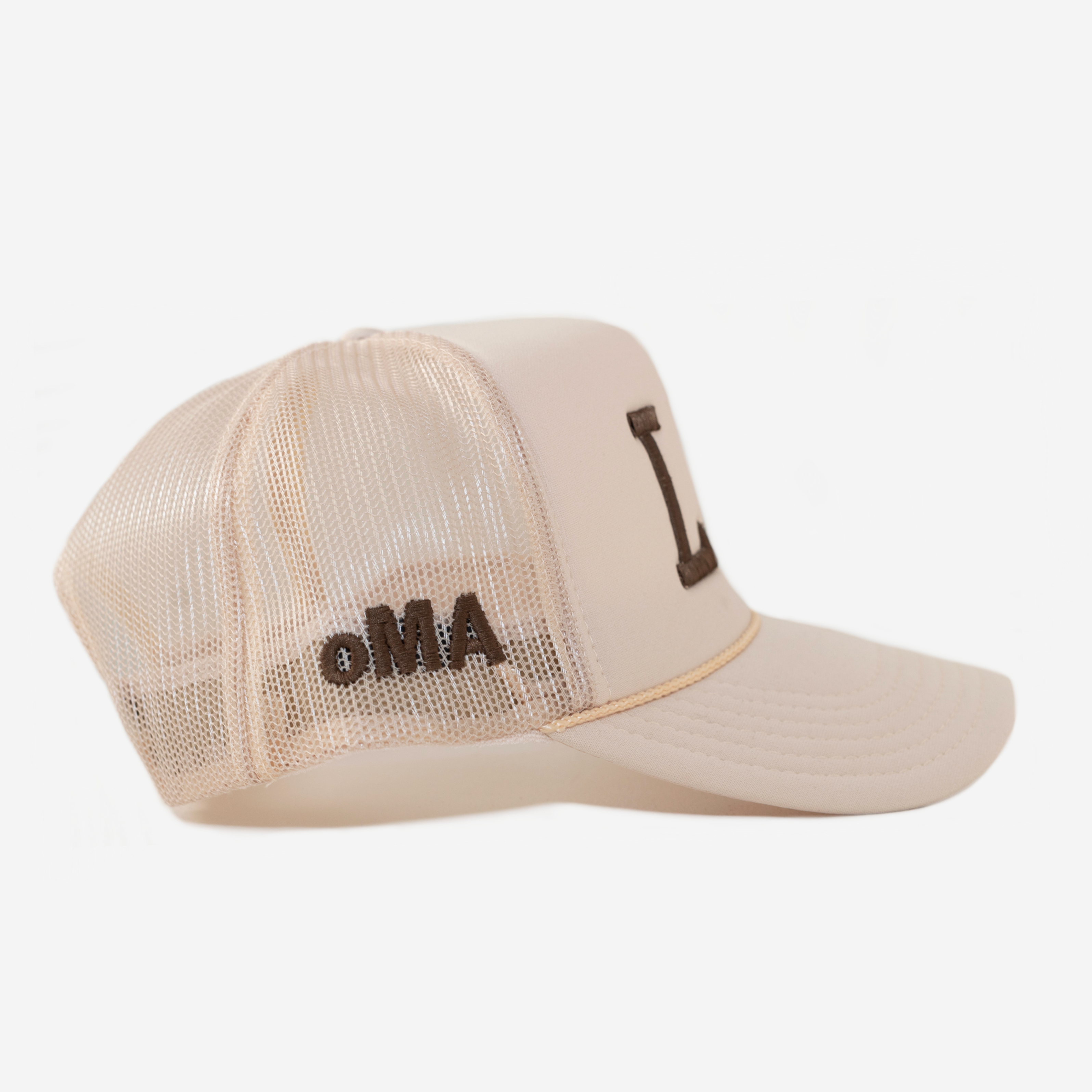 LA TRUCKER HAT (CREAM)