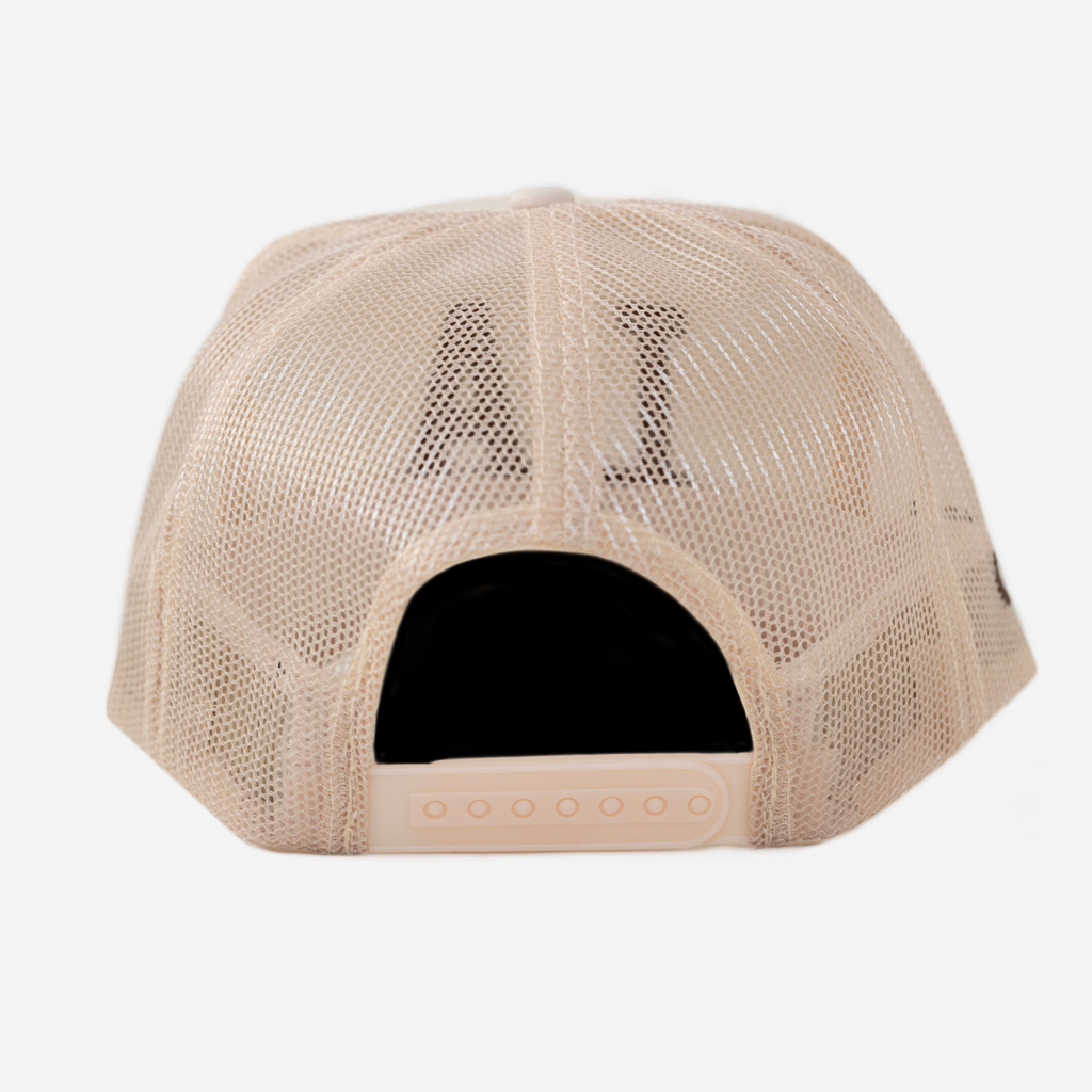LA TRUCKER HAT (CREAM)