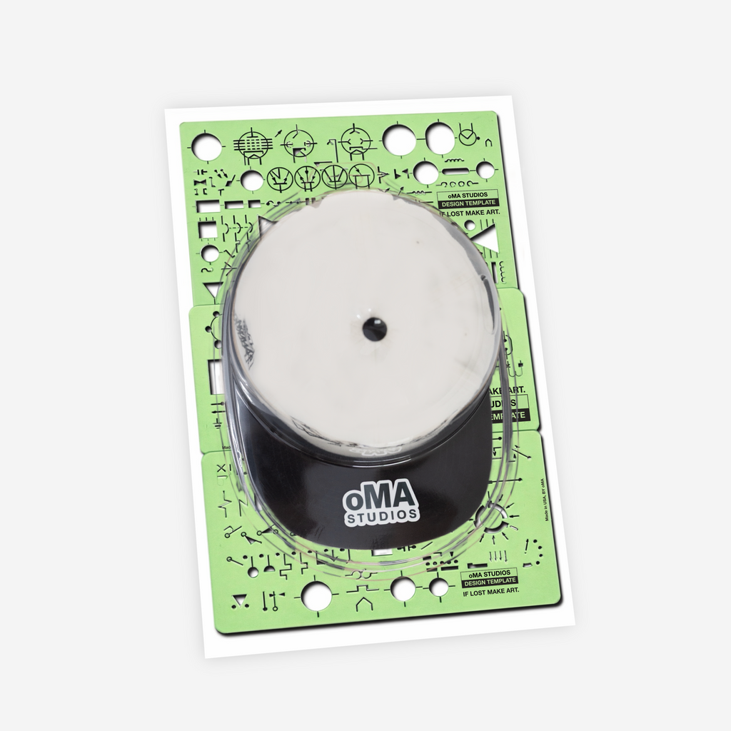 oMA STENCIL ART / HAT CASE