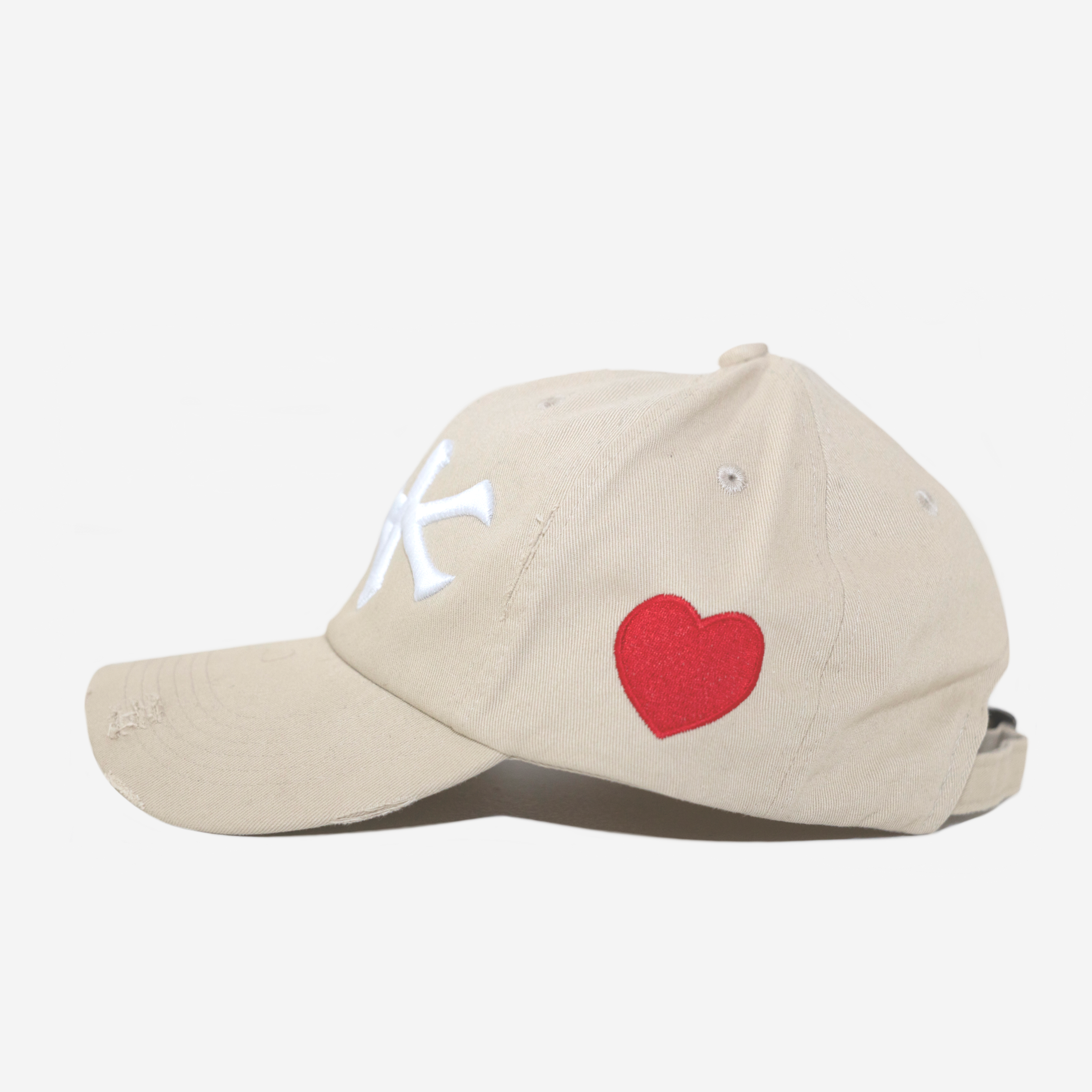 NEW YoRK VALENTINE DISTRESSED HAT (CREAM)