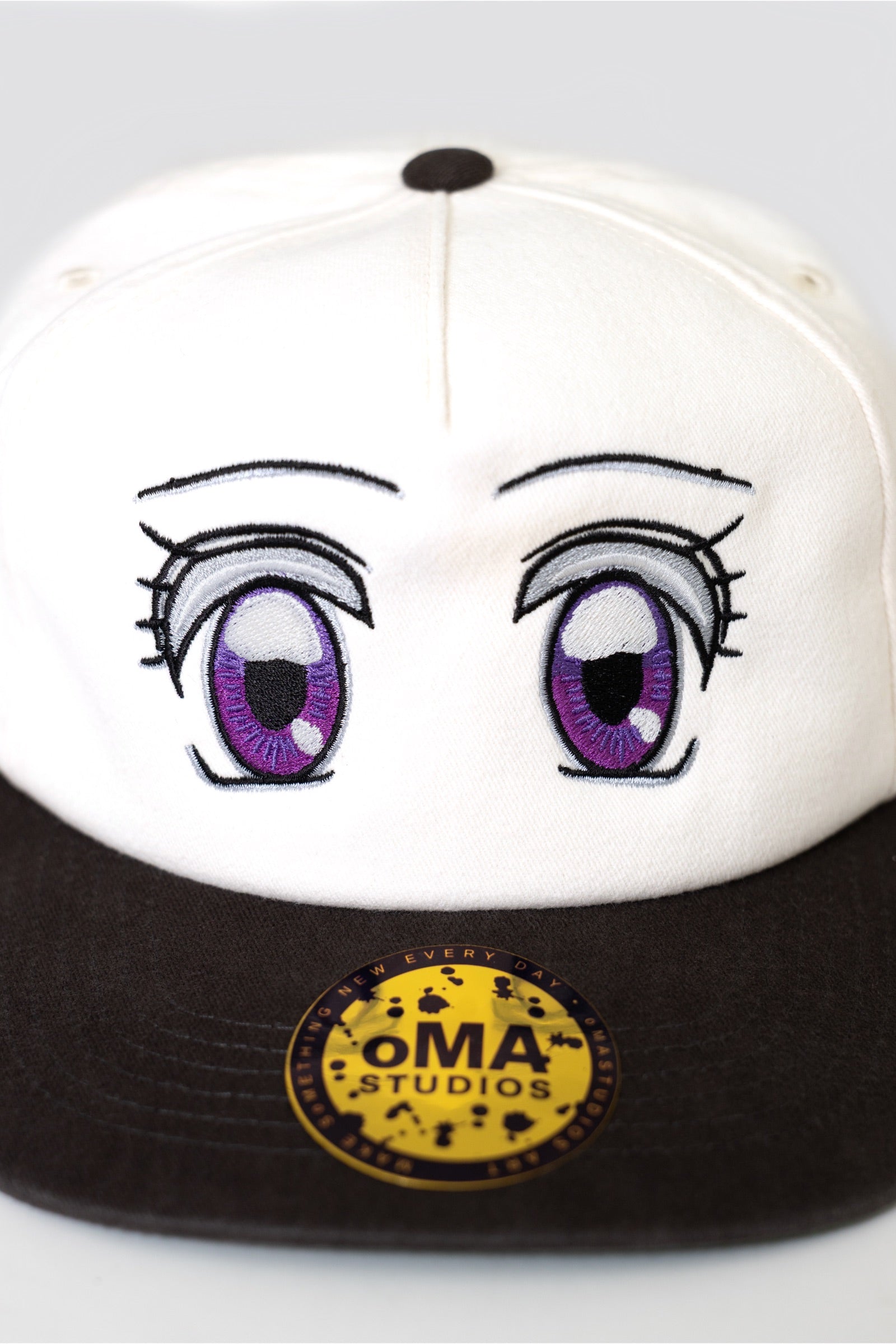 GooD ANIME EYES HAT (IVoRY)