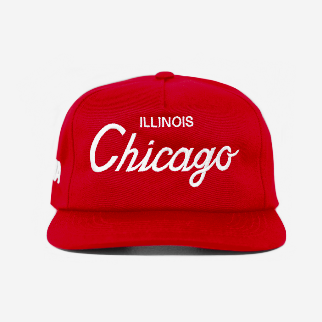 CHICAGo, ILLINoIS THRoWBACK HAT (RED)