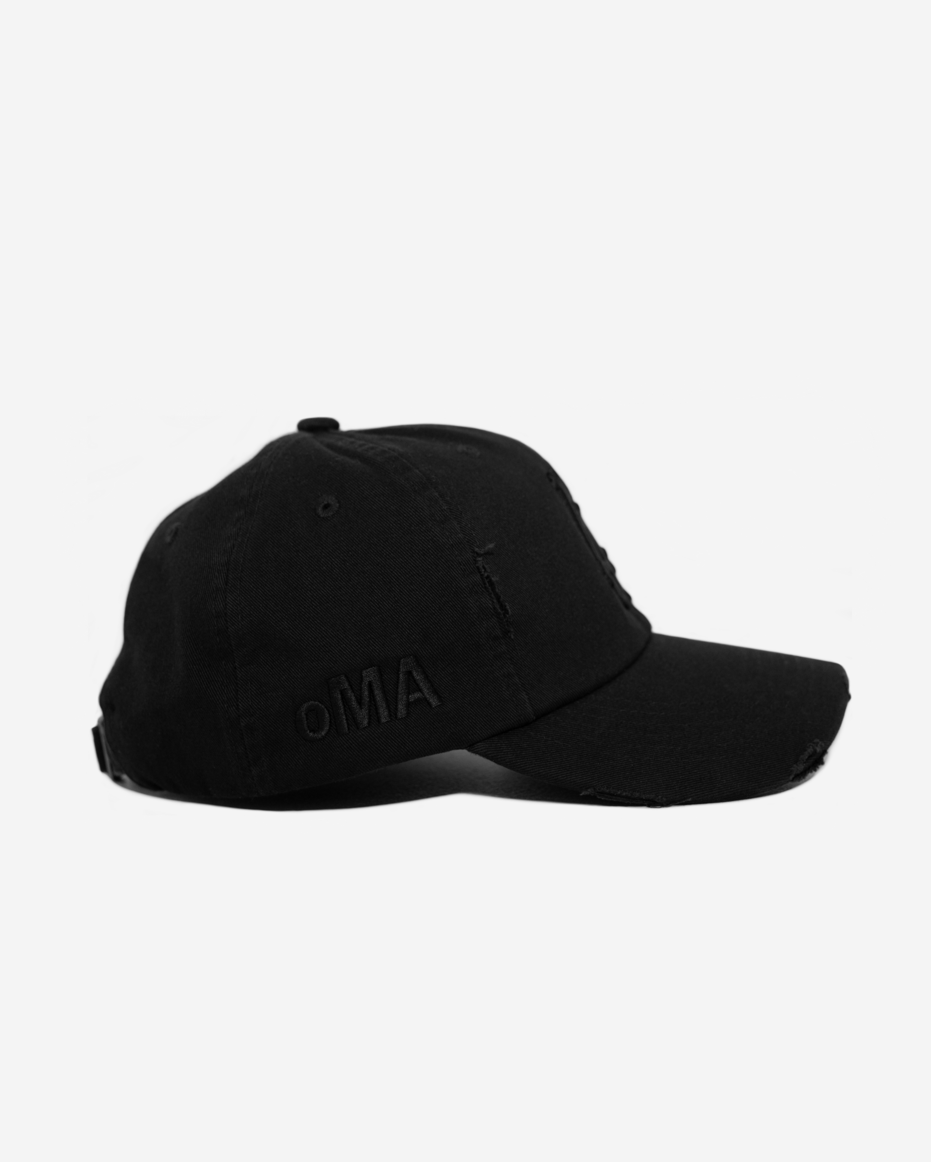 DETRoIT DISTRESSED HAT (TRIPLE BLACK)