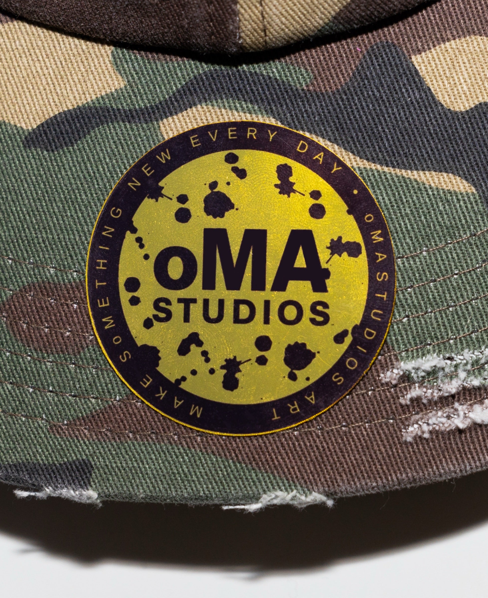 NEW YoRK DISTRESSED HAT (ARMY CAMo)