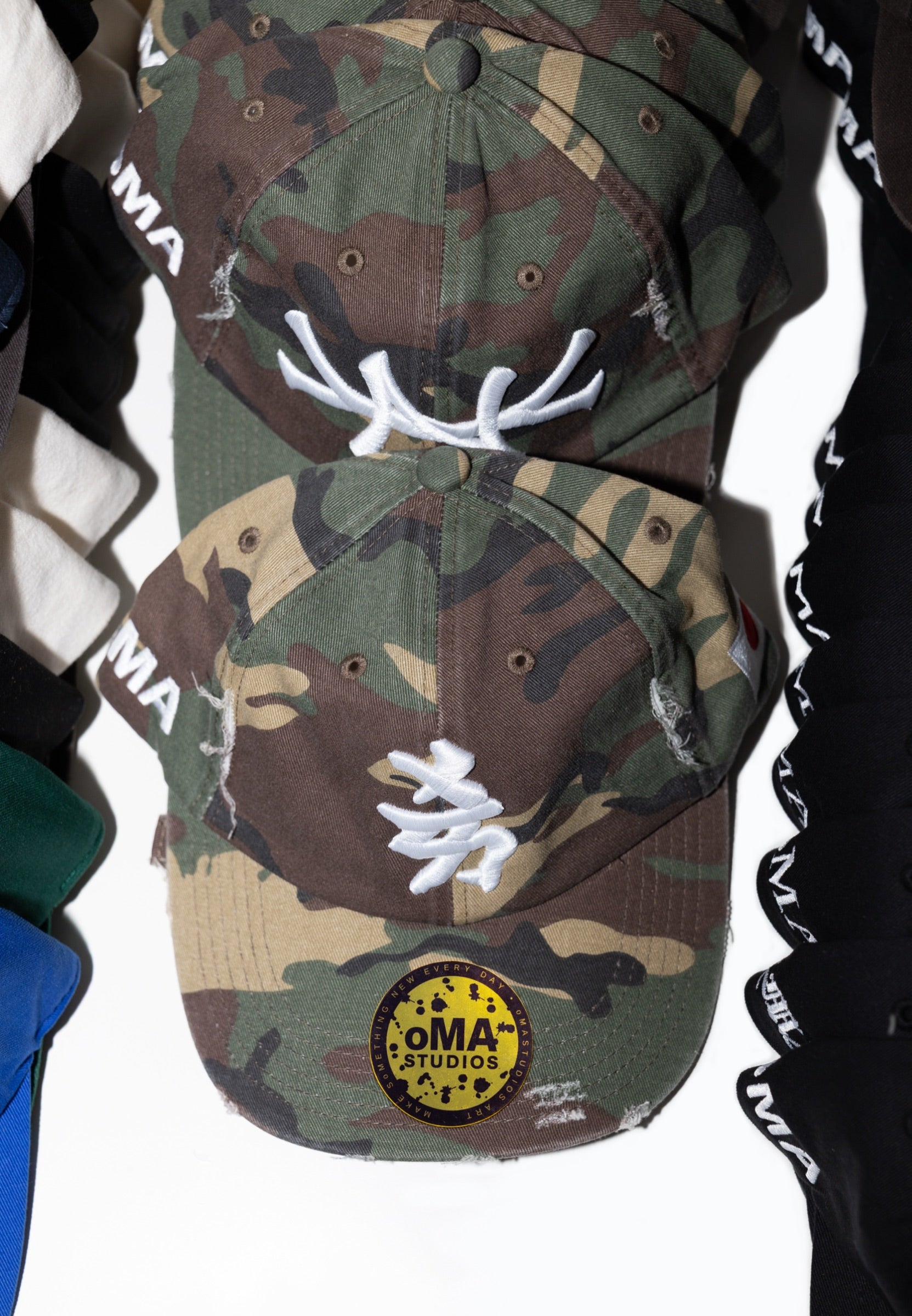 NEW YoRK DISTRESSED HAT (ARMY CAMo)