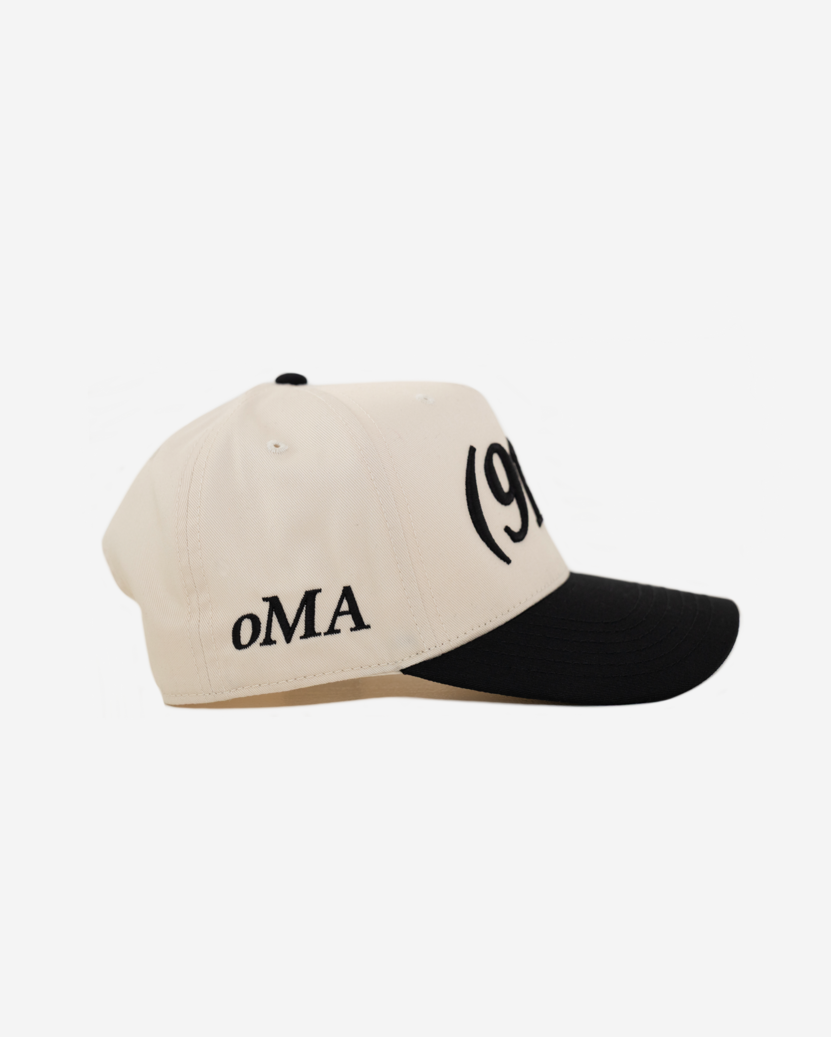 NEW YoRK AREA CoDE HAT (CREAM/BLK)