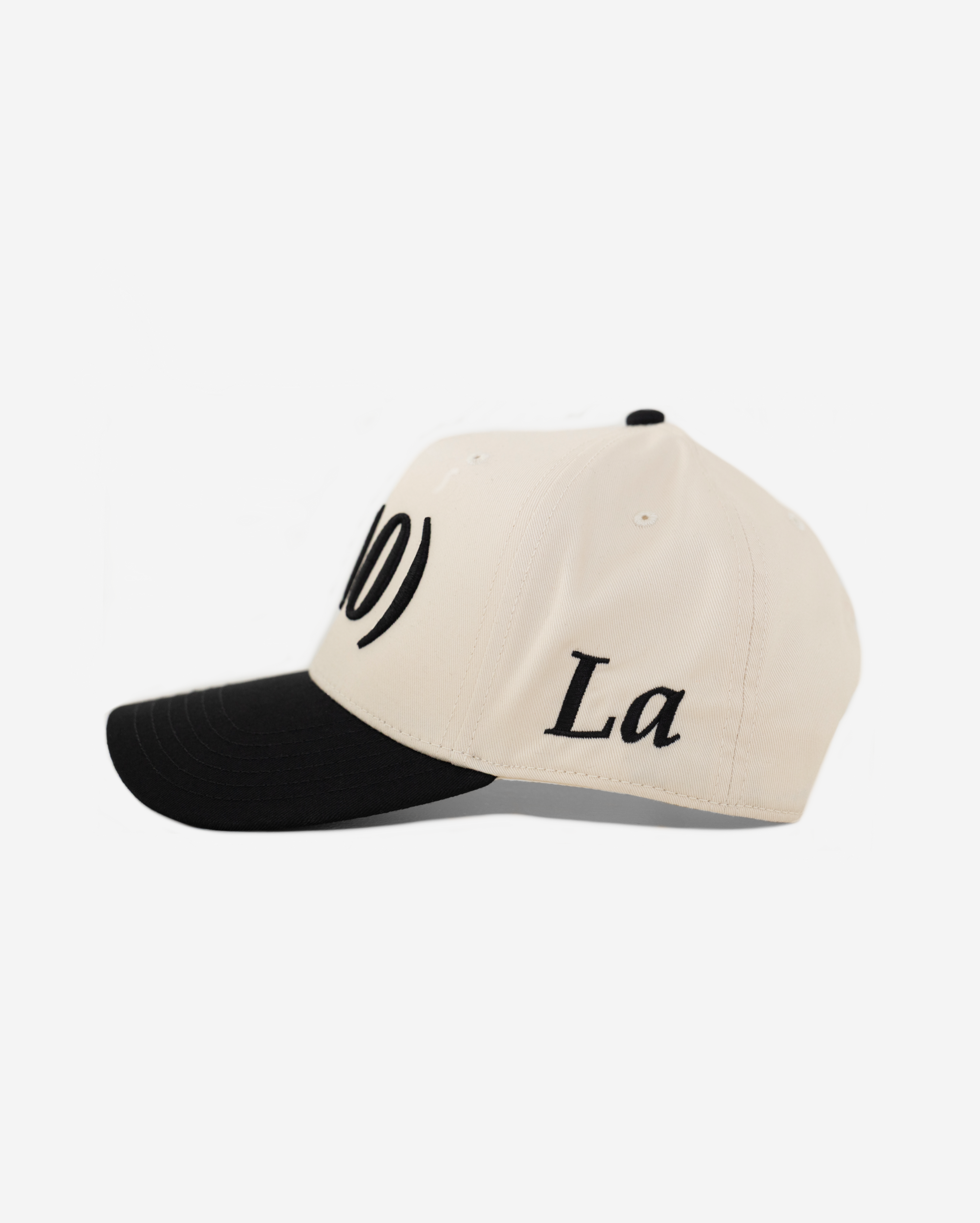 LoS ANGELES AREA CoDE HAT (CREAM/BLK)