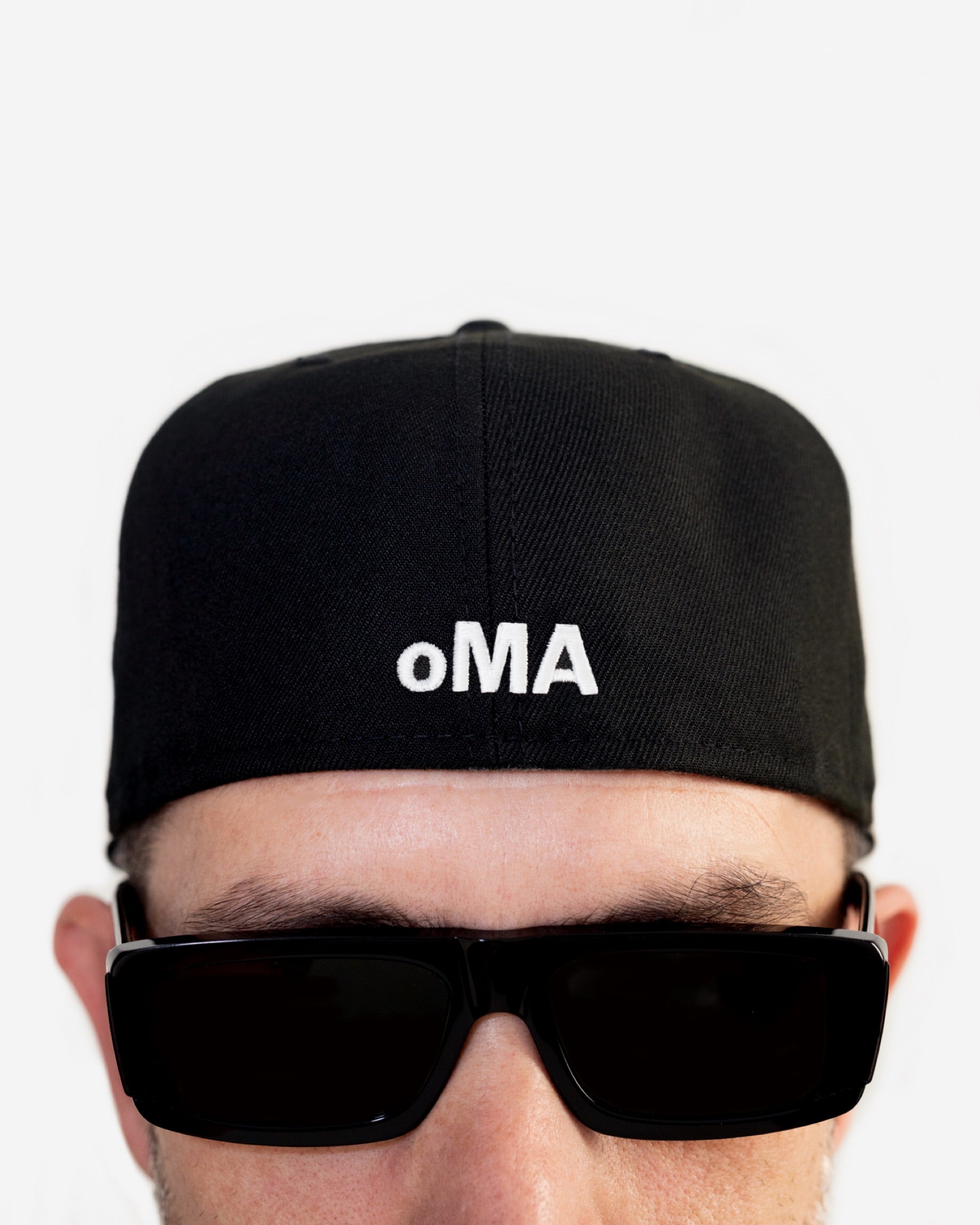 NY KANJI FITTED HAT (BLACK)