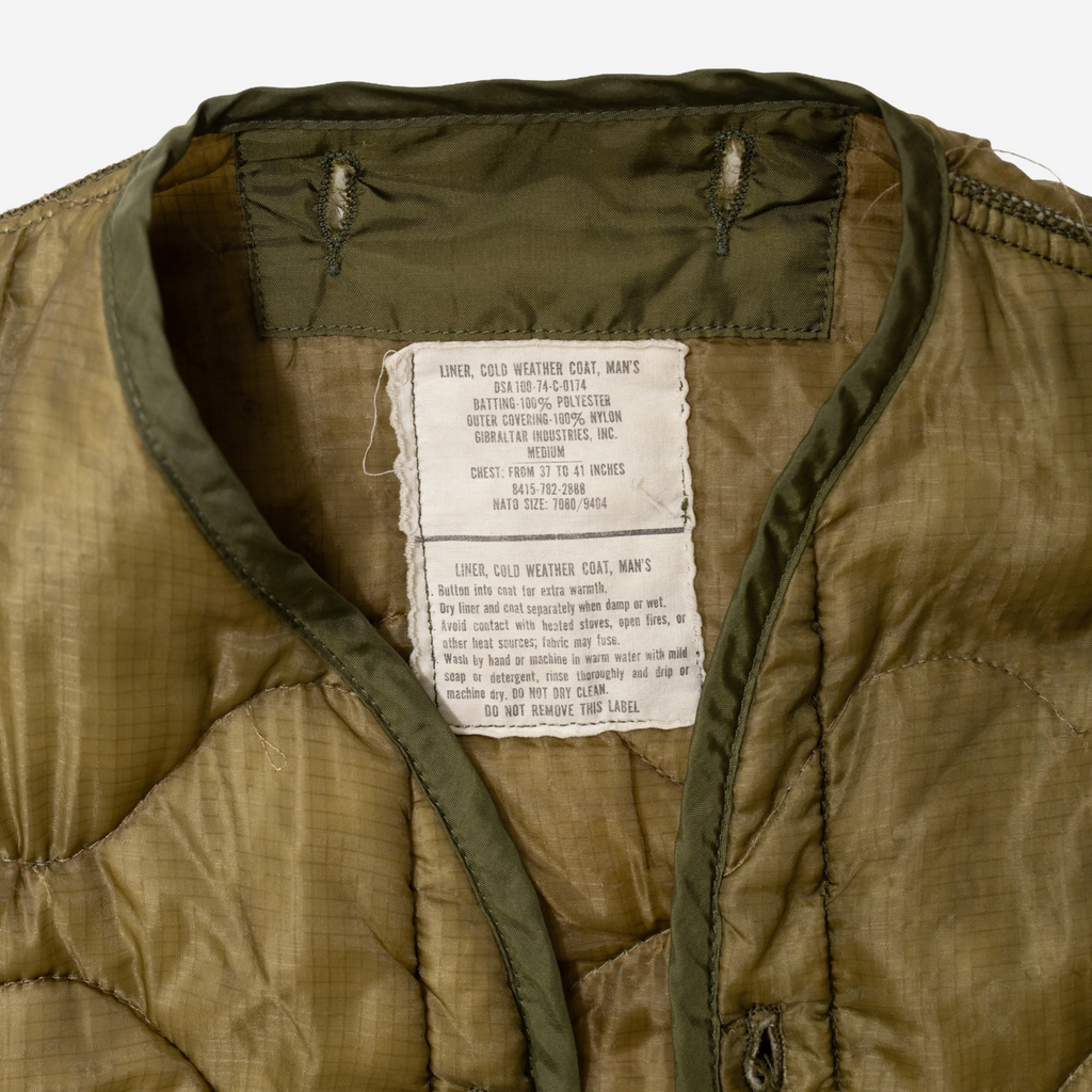 VINTAGE INSULATED ARMY LINER JACKET