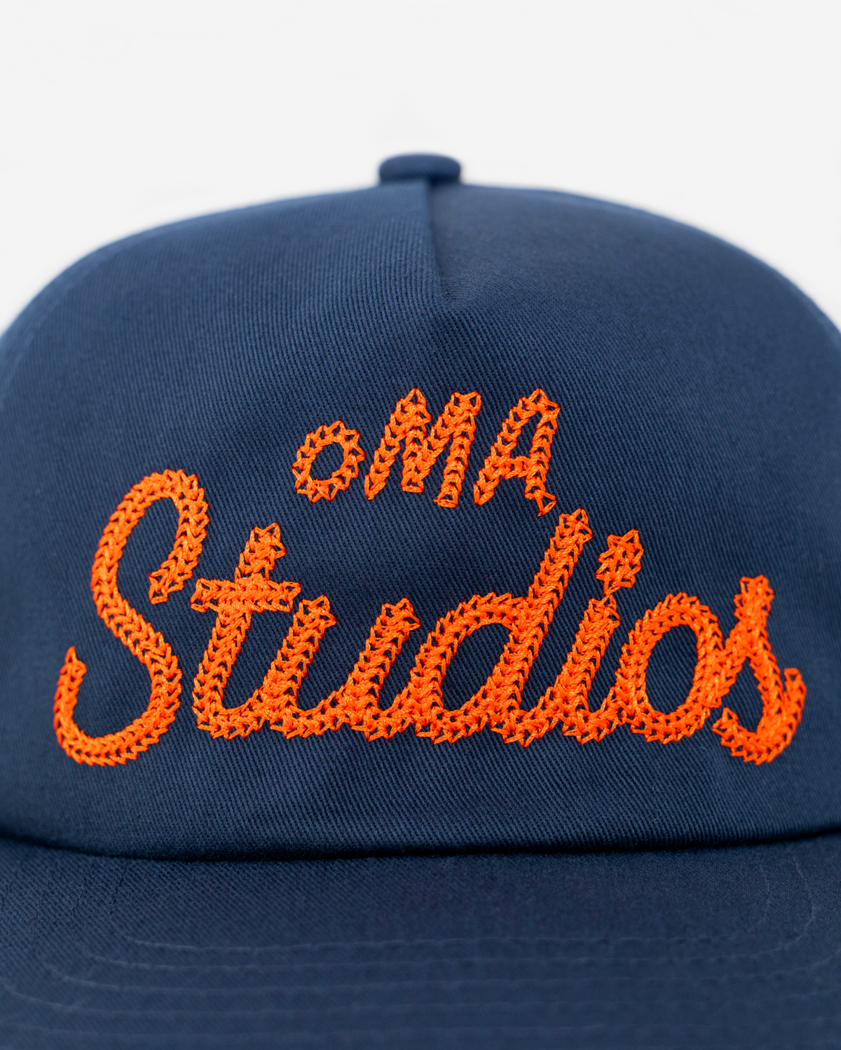 oMA STUDIOS CHAIN STITCH HAT (NAVY)