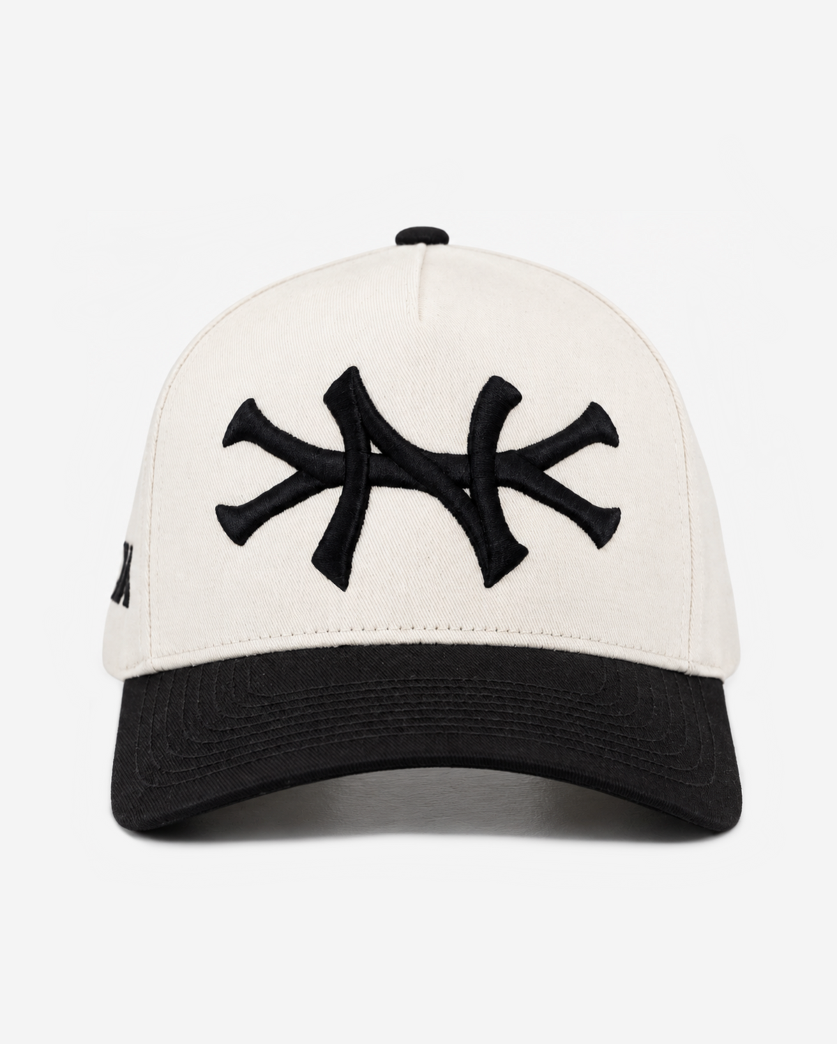 NEW YoRK HAT CURVED BRIM (CREAM/BLACK)