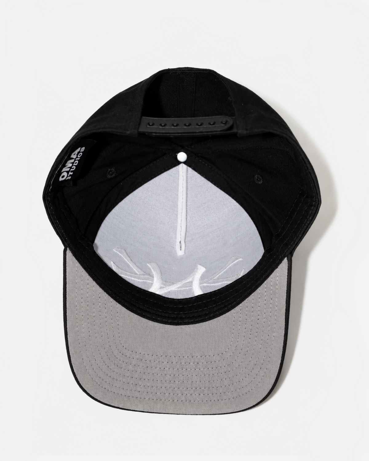 NEW YoRK HAT GREY BRIM (BLK/CREAM)