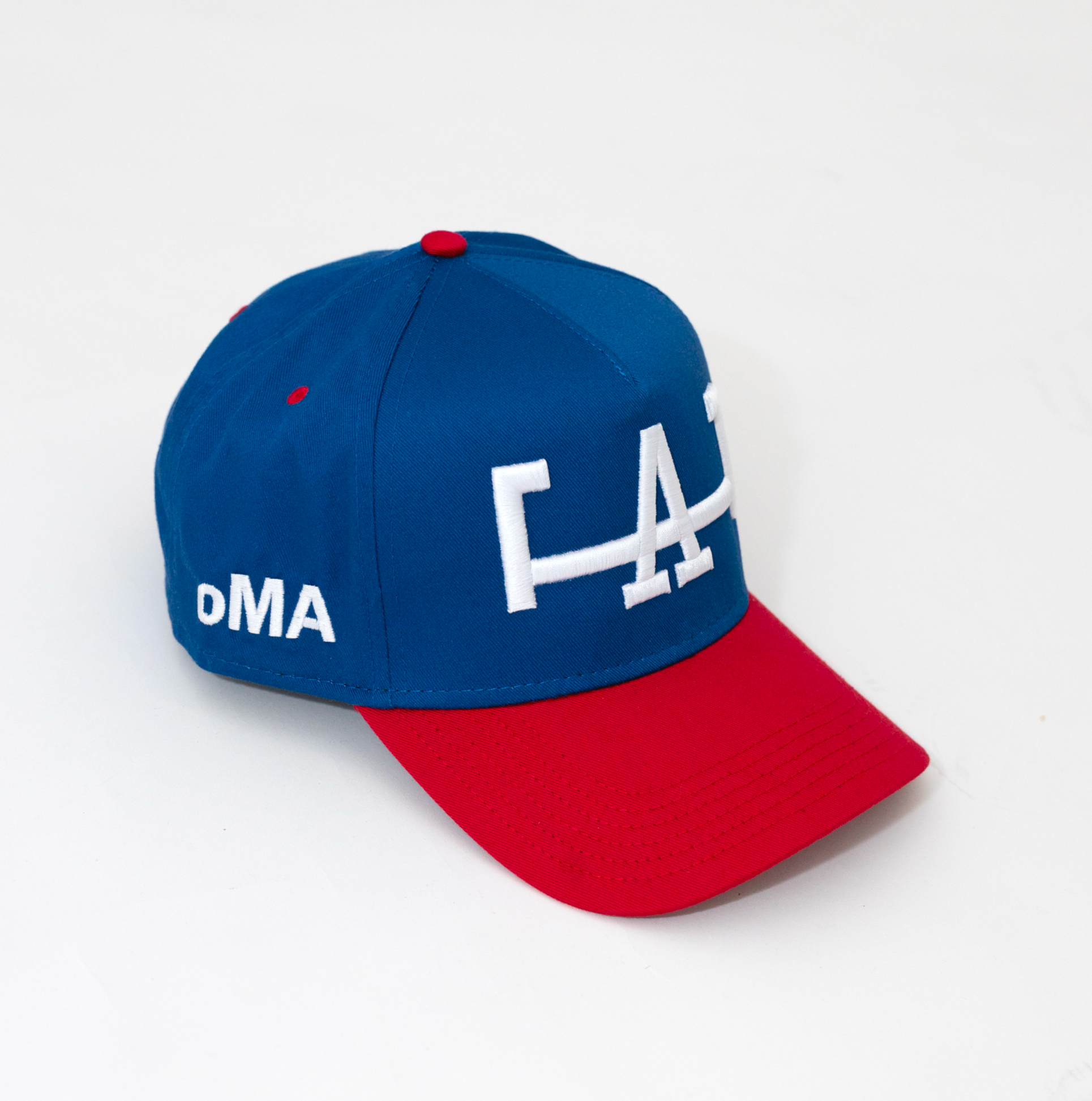 LA HAT CURVED BRIM (BLUE/RED)