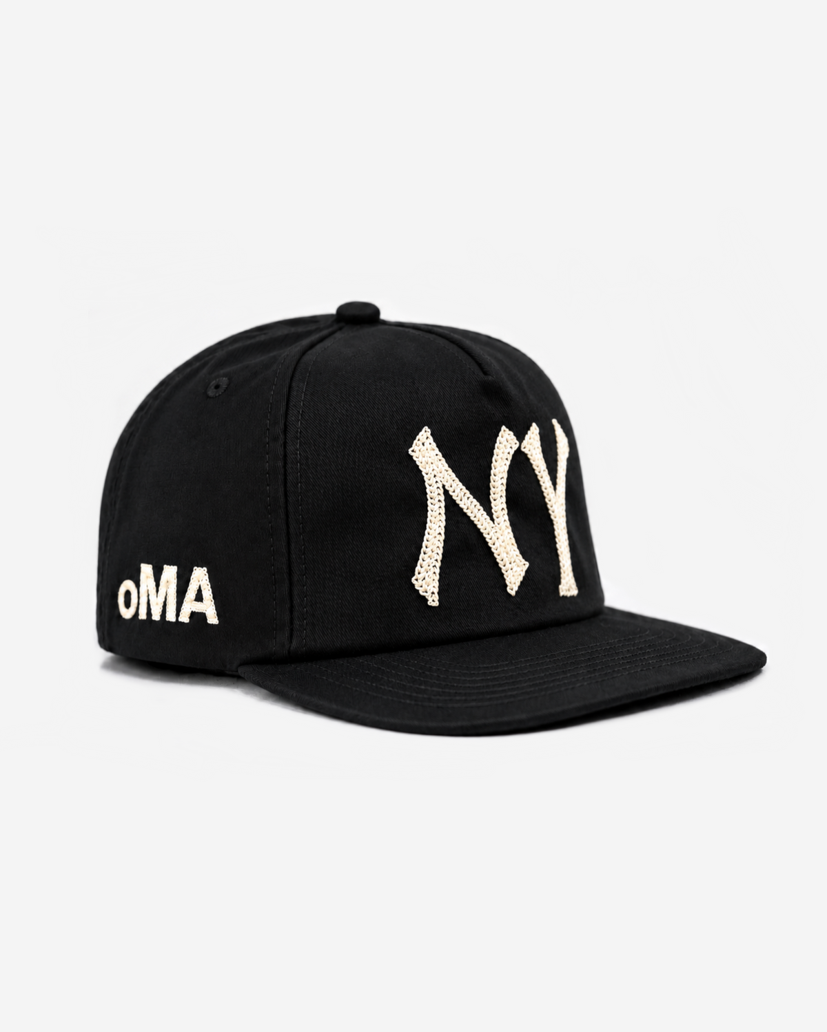 NY CHAIN STITCH HAT (BLACK/CREAM)