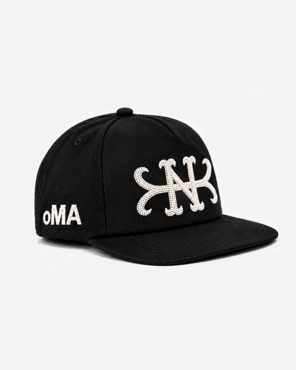 QUEENS CHAIN STITCH HAT (BLACK/CREAM)