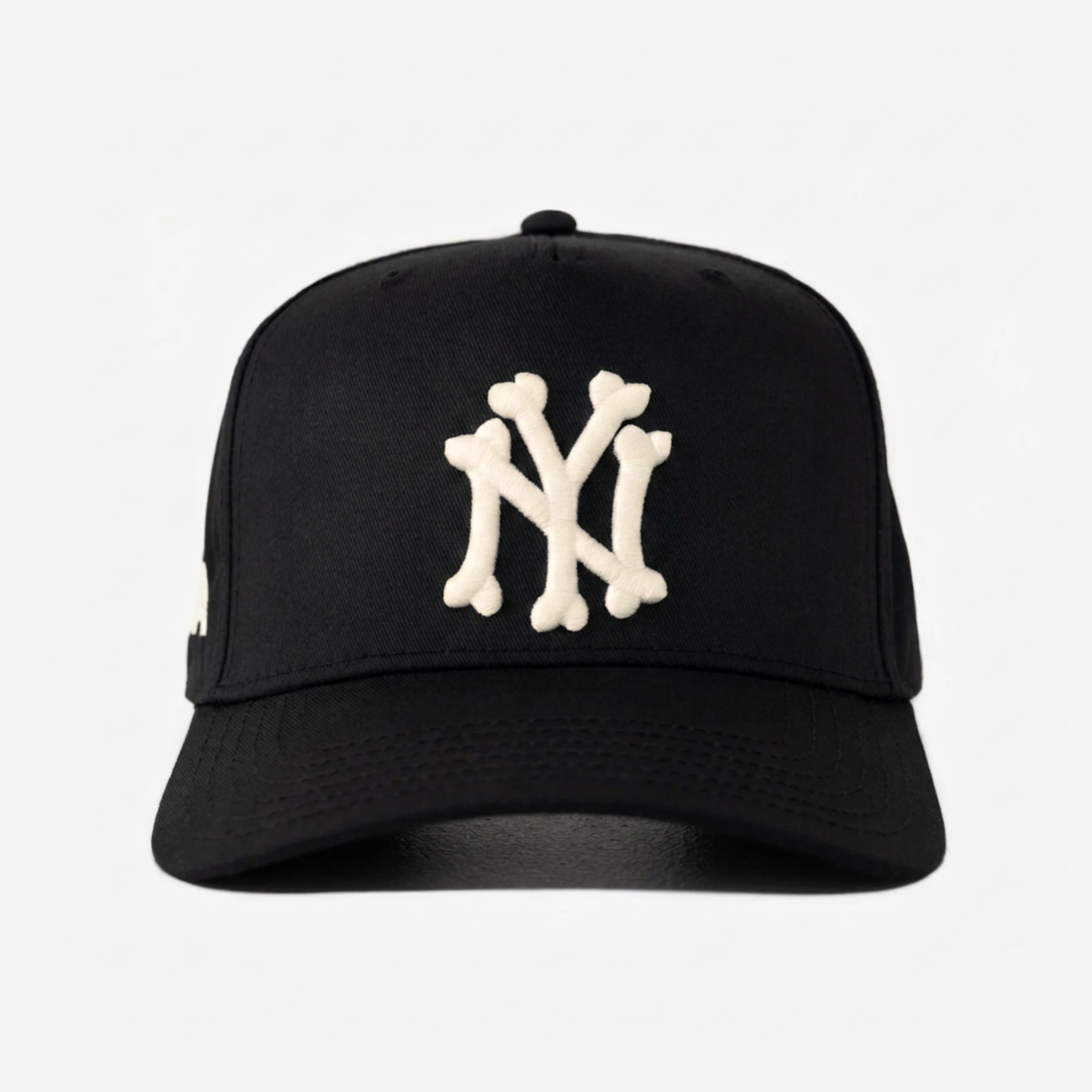 NEW YoRK BoNES HAT CURVED BRIM (BLK/CREAM)