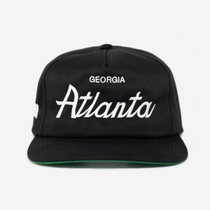 ATLANTA THRoWBACK HAT (GREEN BRIM)