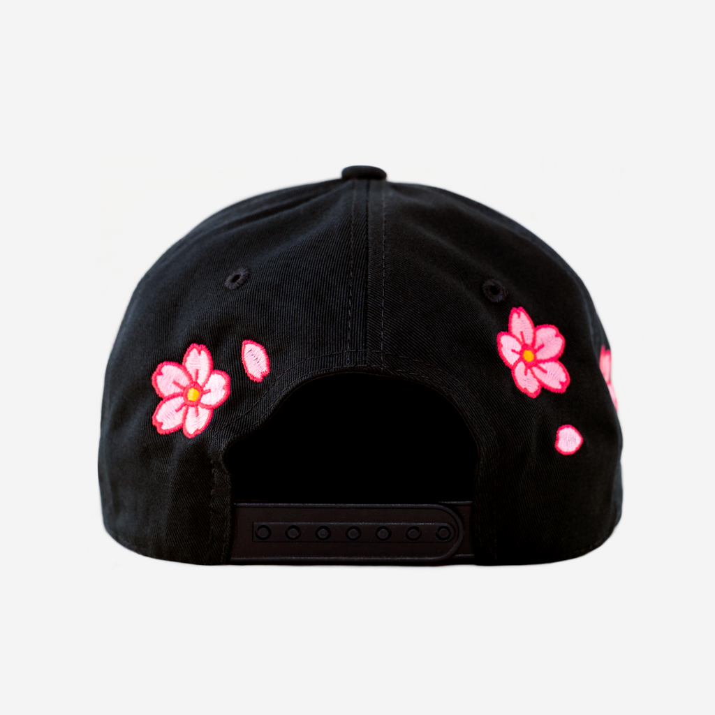 LA KATAKANA CHERRY BLOSSOM HAT (BLACK)