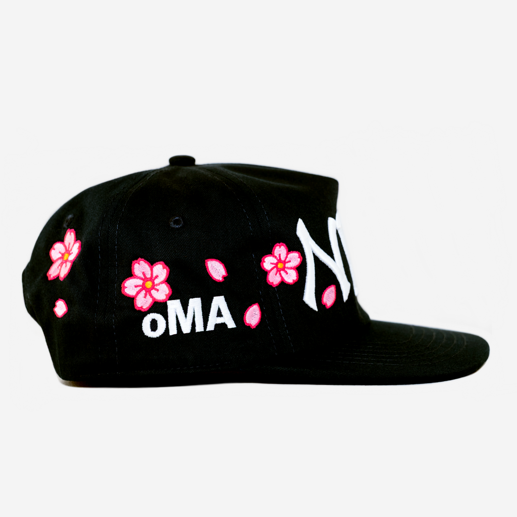 NY NY CHERRY BLOSSOM HAT (BLACK)