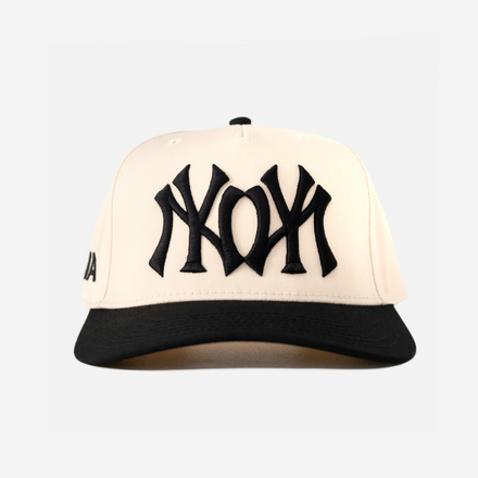 NY NY HAT CURVED BRIM (CRM/BLK)