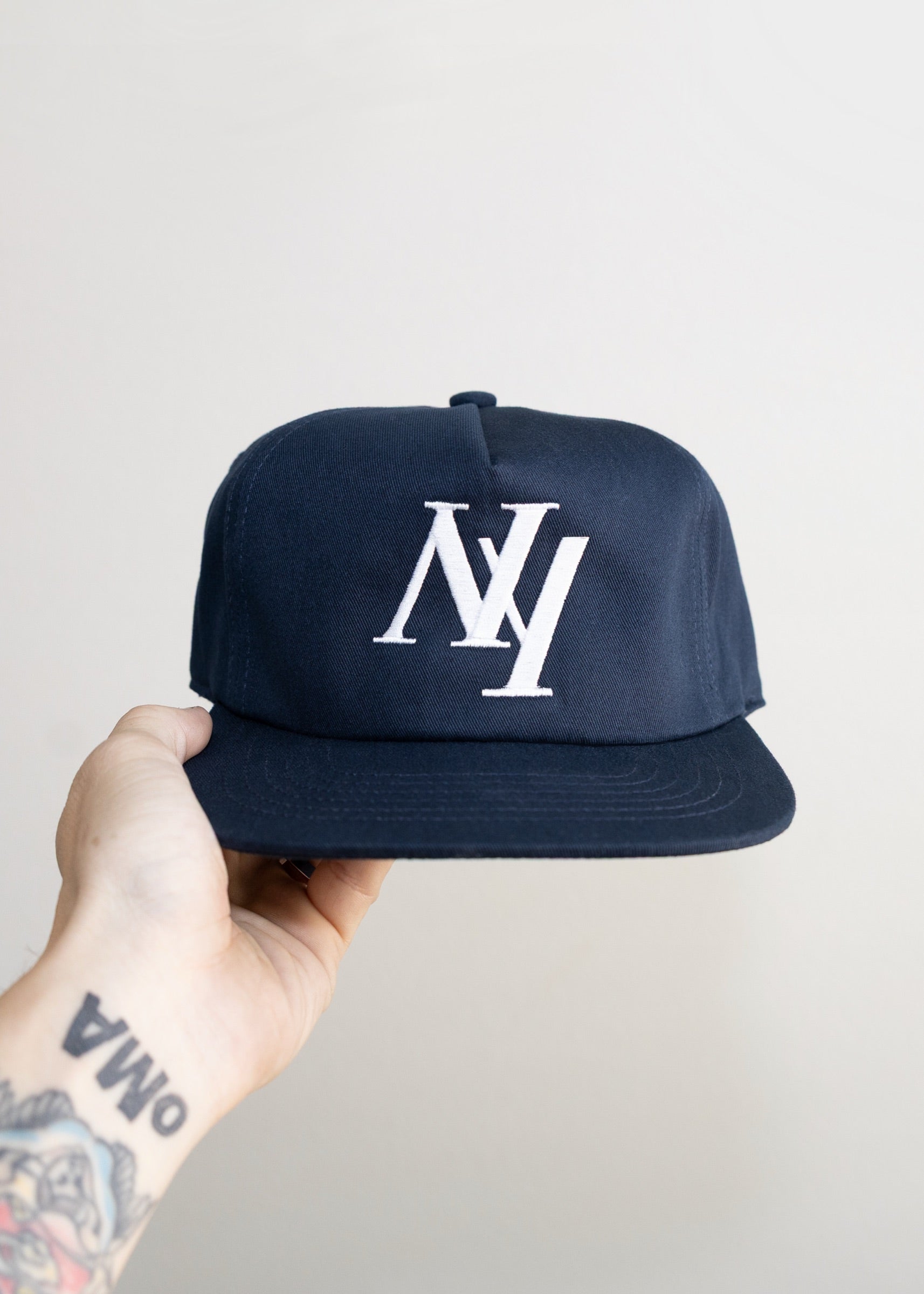 BooTLEG NEW YoRK HAT (NAVY)