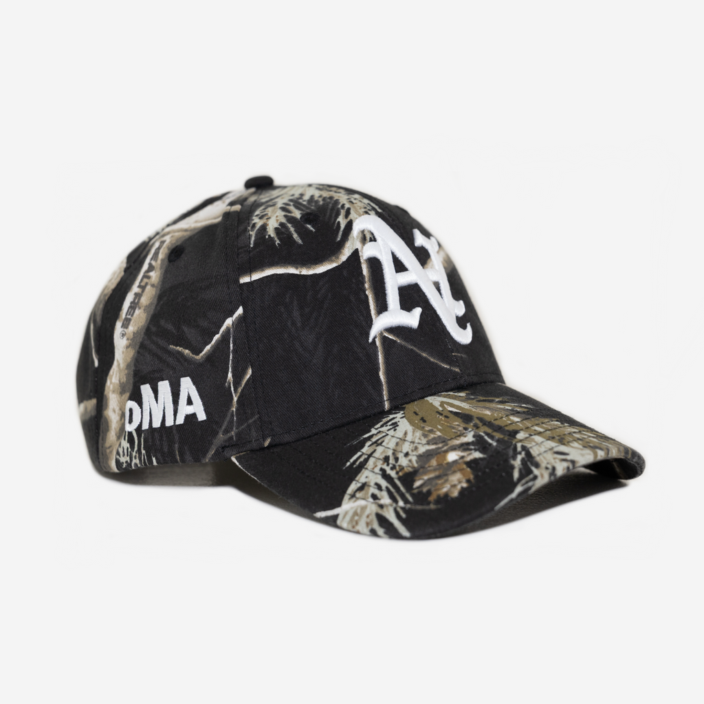 oAKLAND HAT (BLACK REALTREE)