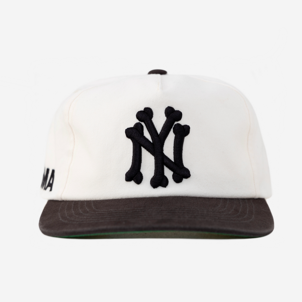 NY BONES HAT (COOKIES & CREAM)