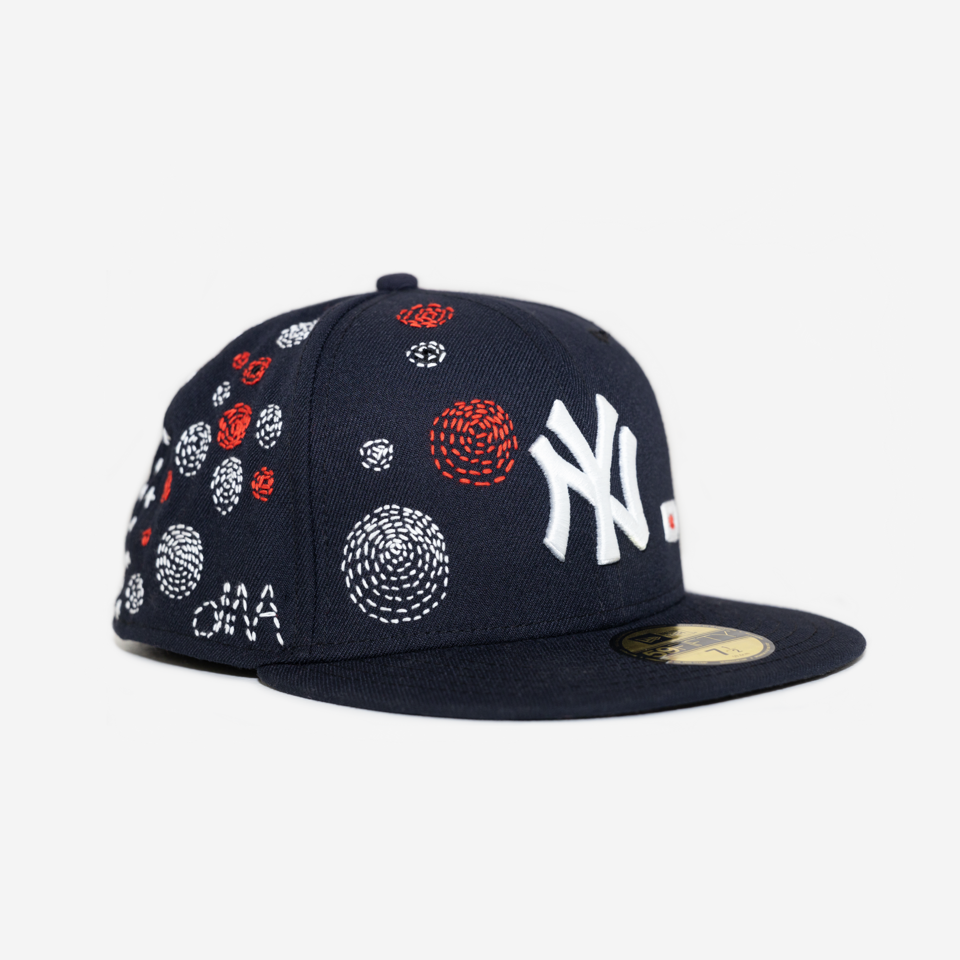 NEW YoRK YANKEES SASHIKo EMBRoIDERED FITTED HAT (NAVY)