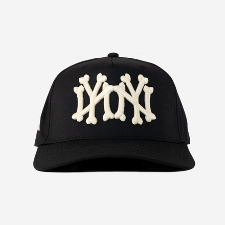 NY KANJI CURVED BRIM HAT (BLK/CRM) – oMA Studios