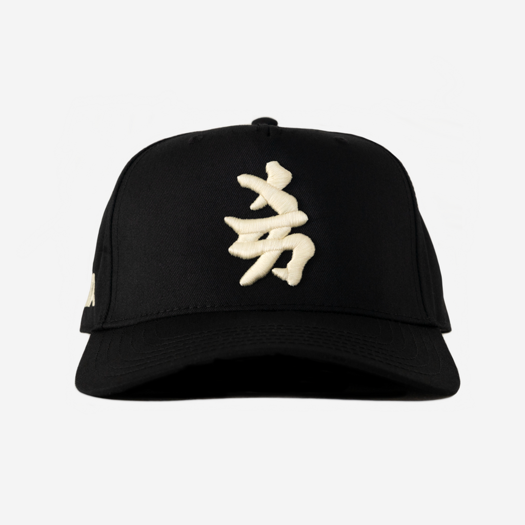 NY KANJI CURVED BRIM HAT (CREAM)