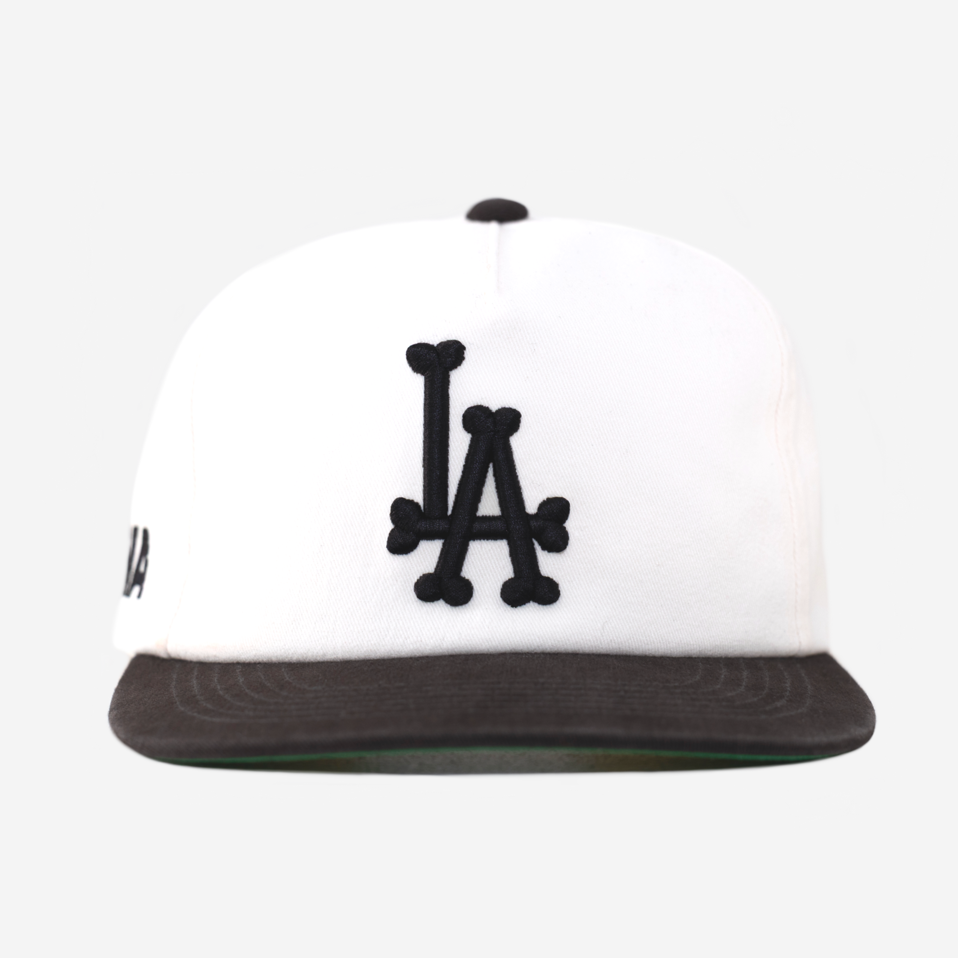 LA BONES HAT (COOKIES & CREAM)