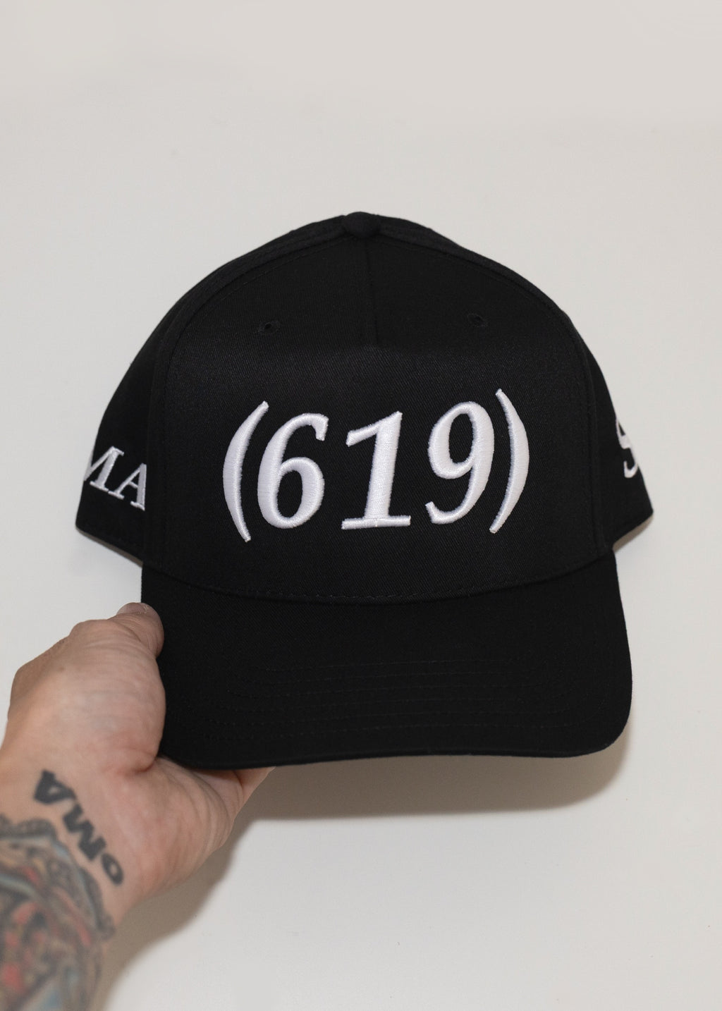 619 SAN DIEGo AREA CoDE HAT (BLACK)