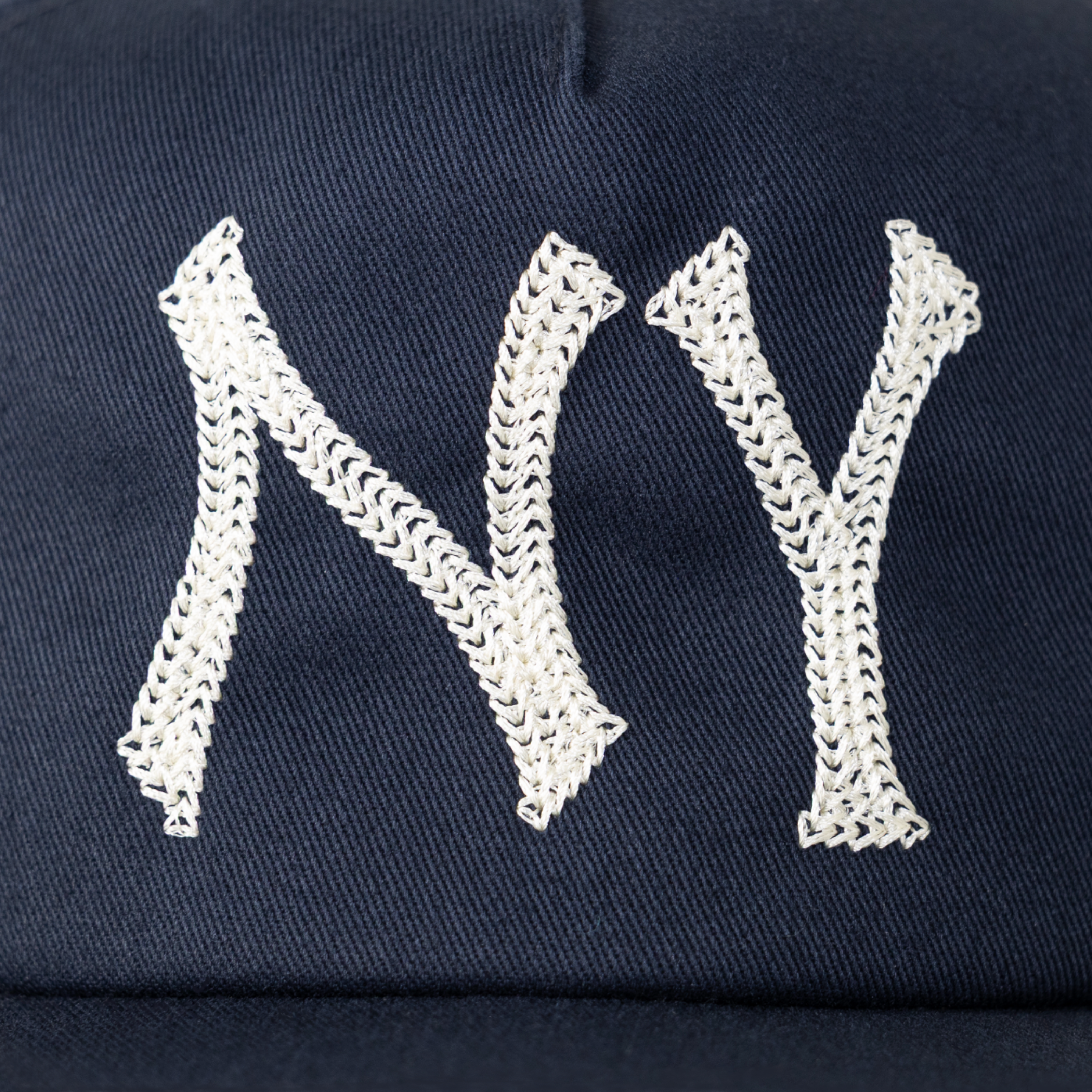 NY CHAIN STITCH HAT (NAVY)